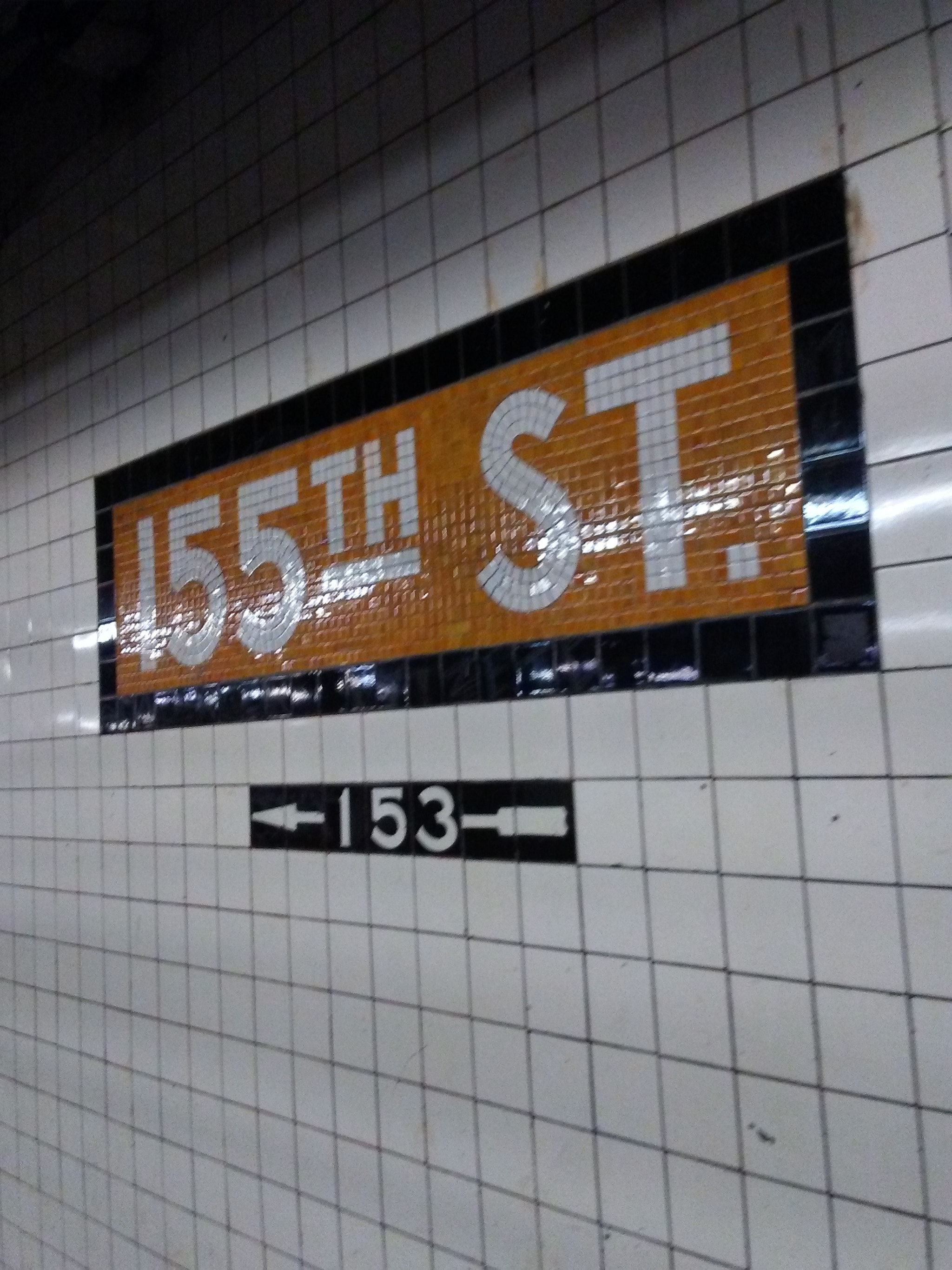 LG M1 sample photo. Ind 155th street station photography