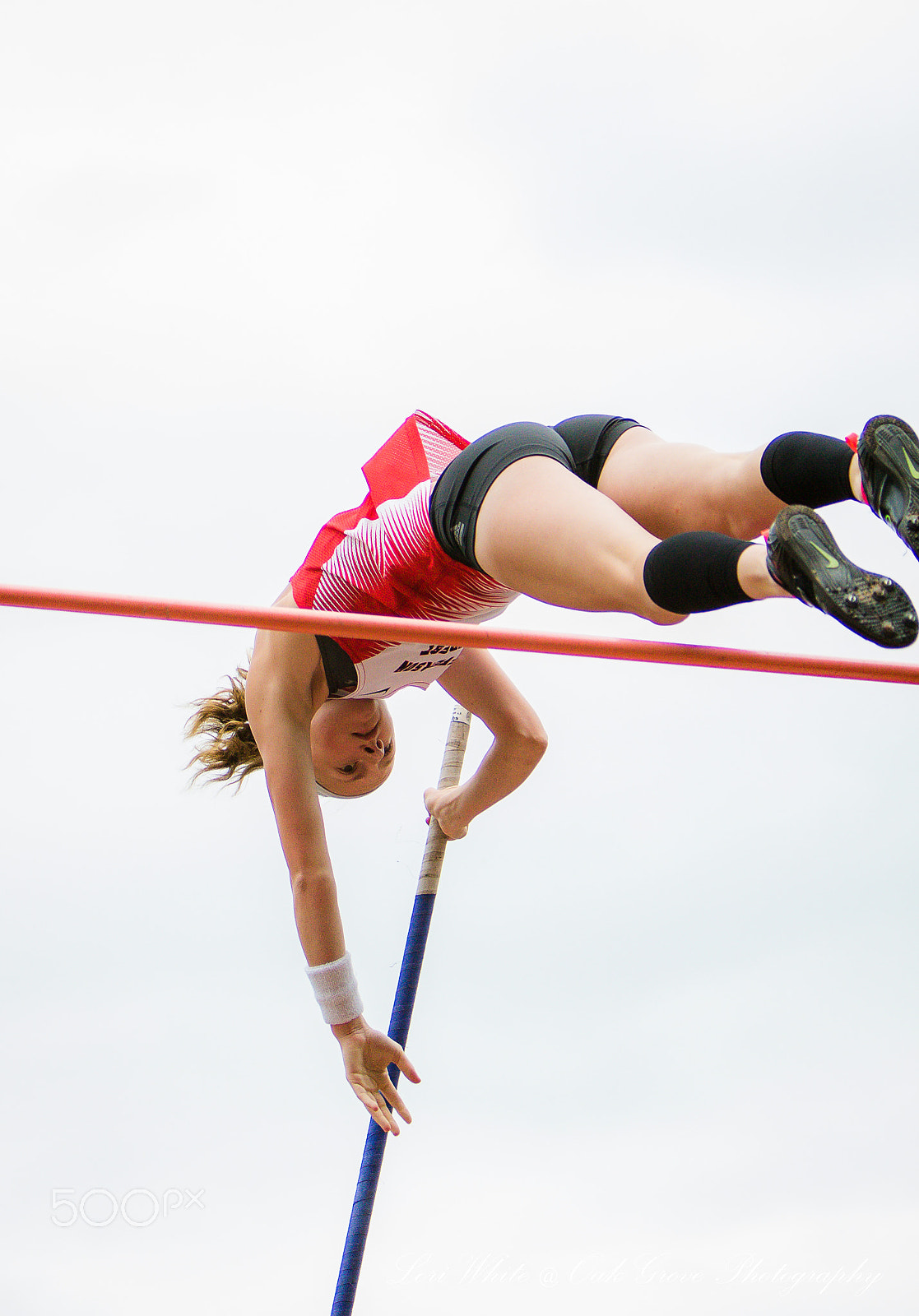 Canon EOS 100D (EOS Rebel SL1 / EOS Kiss X7) sample photo. Track and field athlete photography