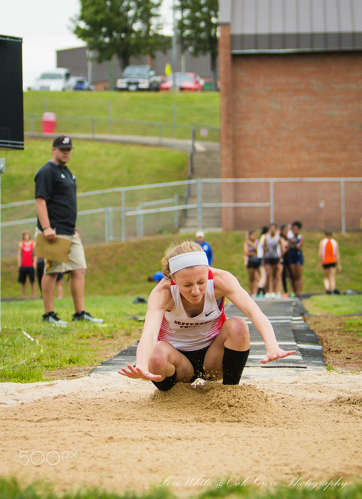 Canon EOS 100D (EOS Rebel SL1 / EOS Kiss X7) sample photo. Track and field athlete photography