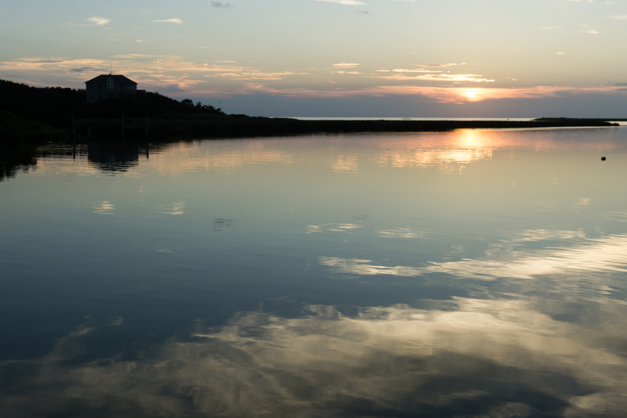 Sony FE 28mm F2 sample photo. Glassy sunset photography