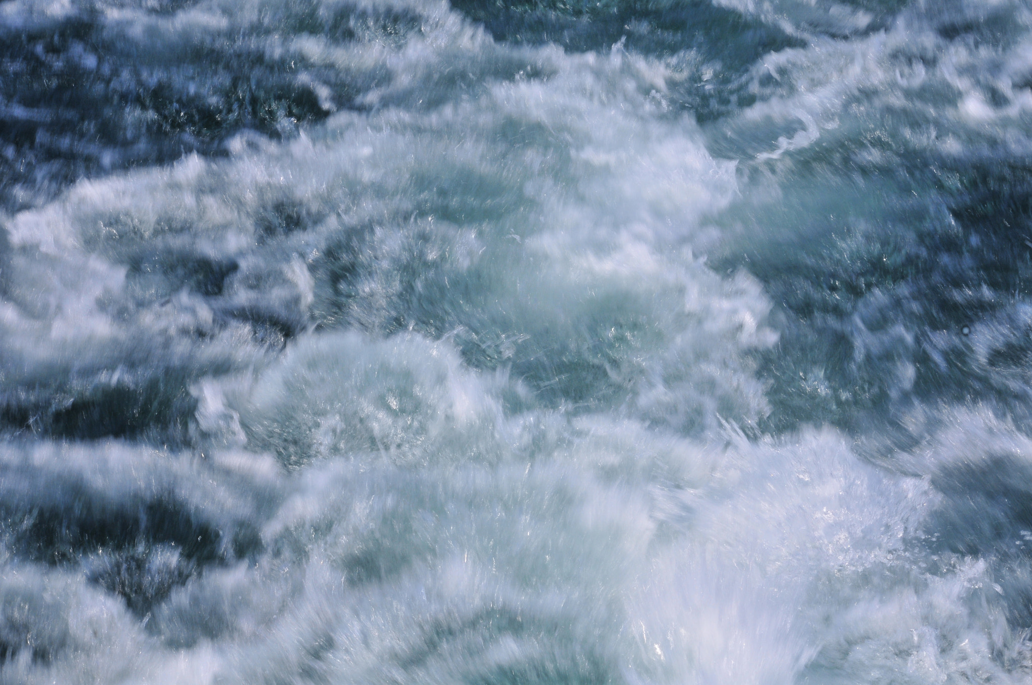 Nikon D300S sample photo. Frothing backwash photography