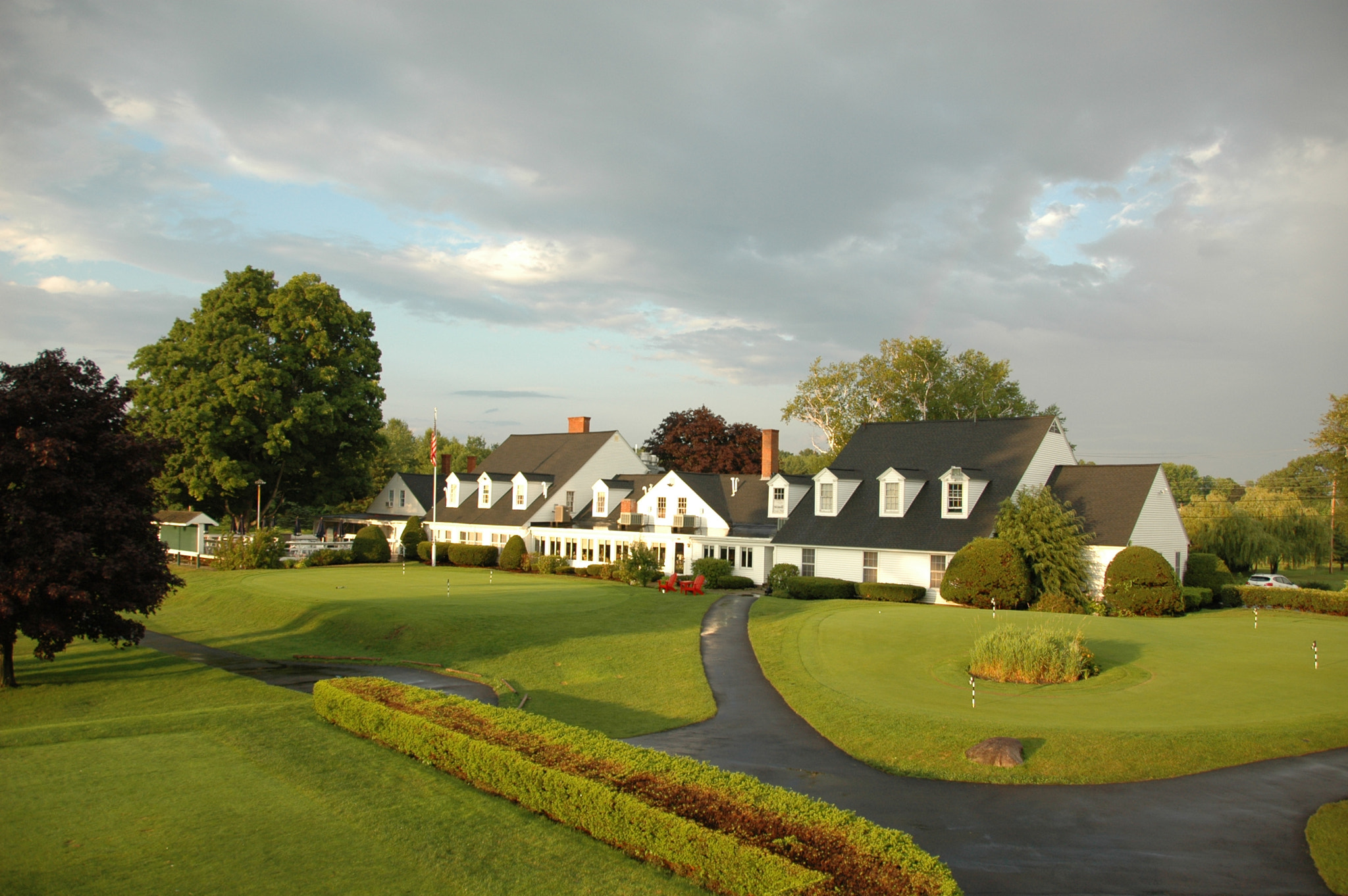Nikon D70 sample photo. Golf course photography