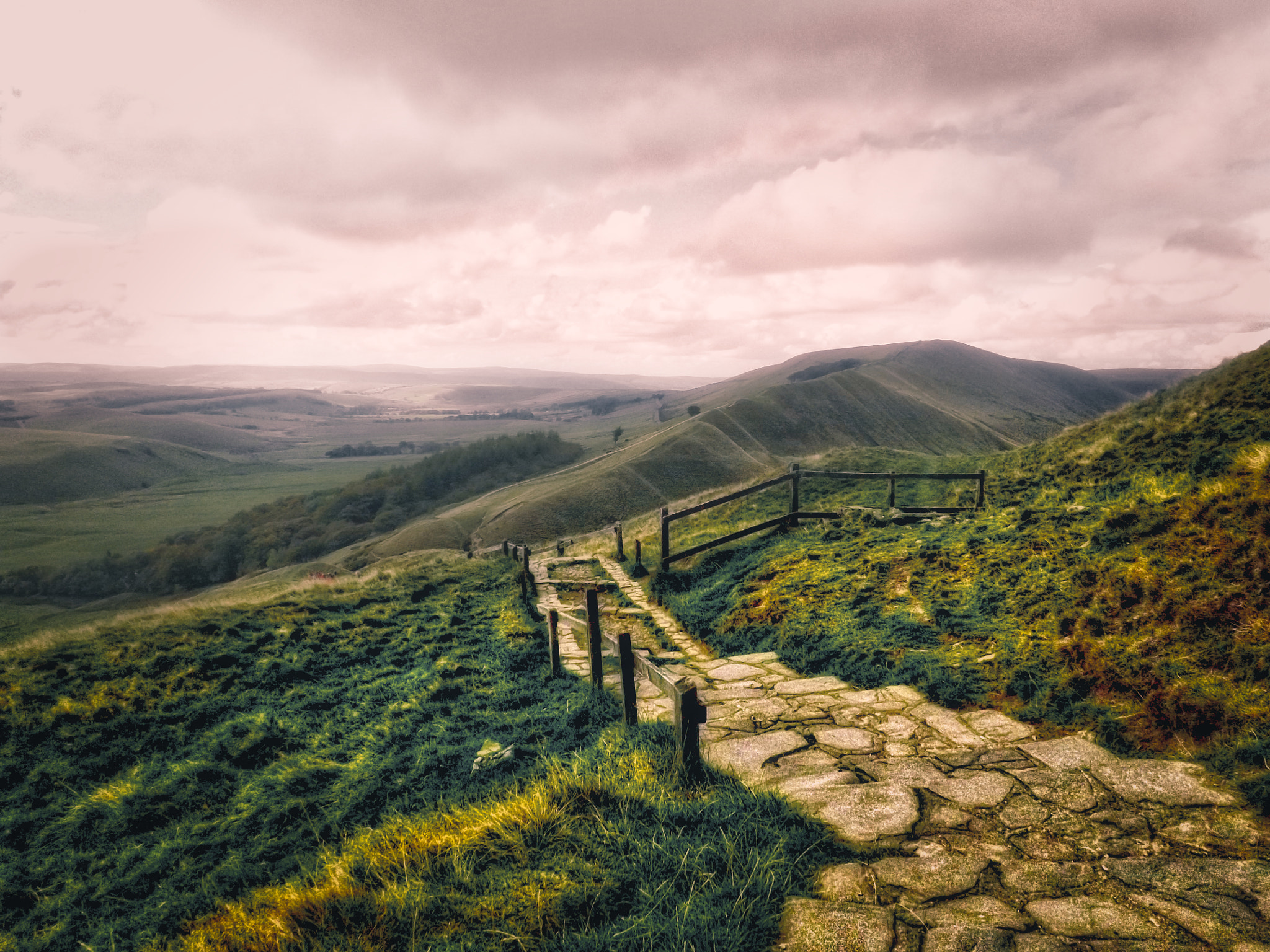 Fujifilm FinePix S4900 sample photo. Mam tor pathway photography