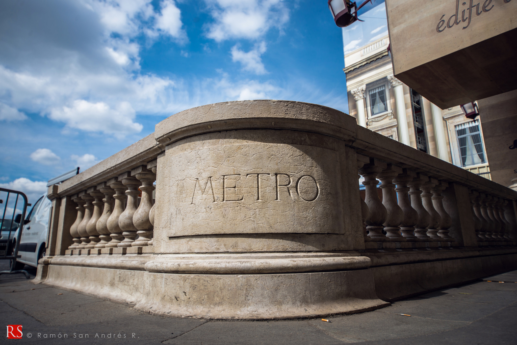 Nikon D600 sample photo. Metro photography