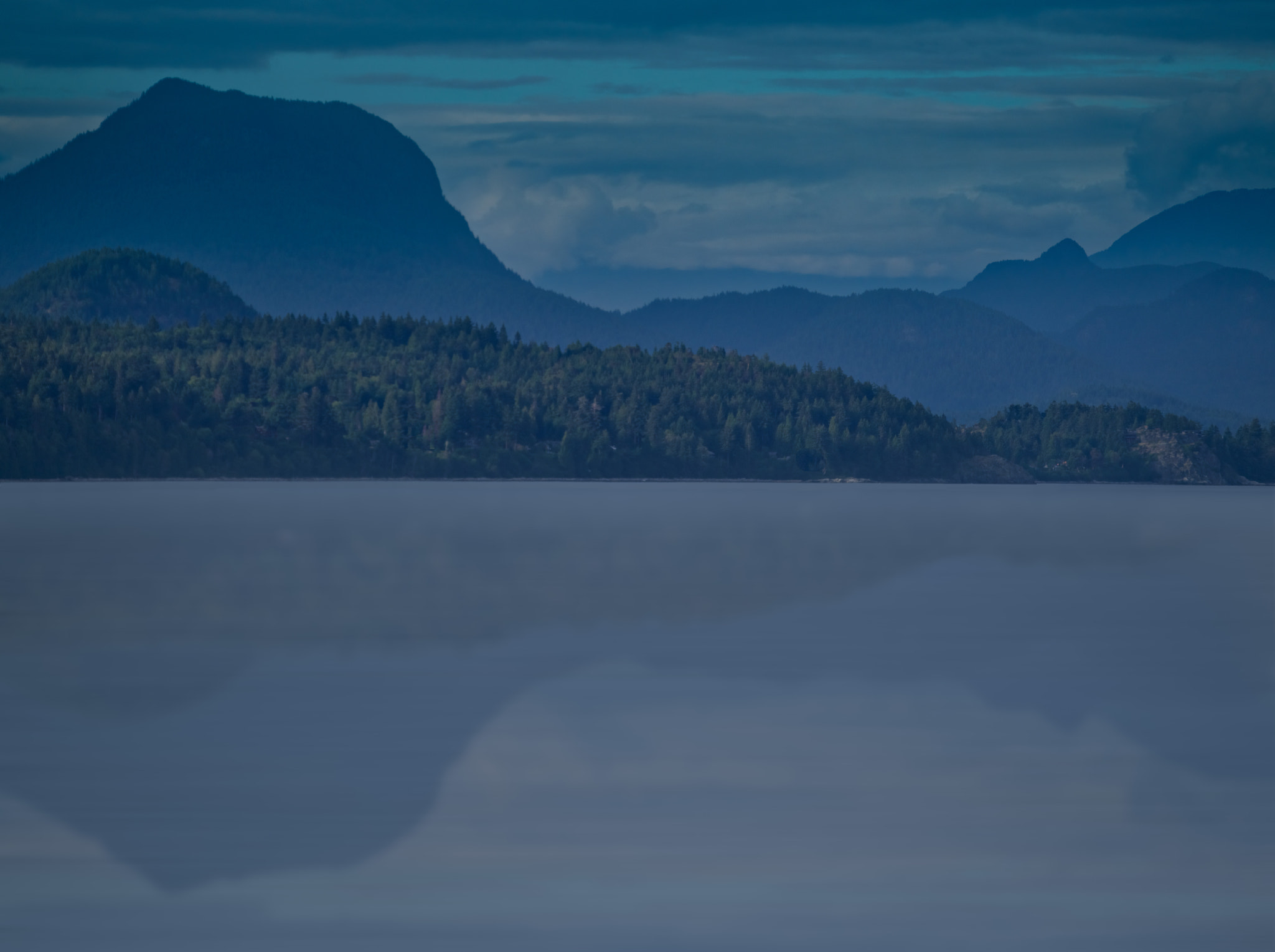 Sony 70-400mm F4-5.6 G SSM II sample photo. Drifting off photography