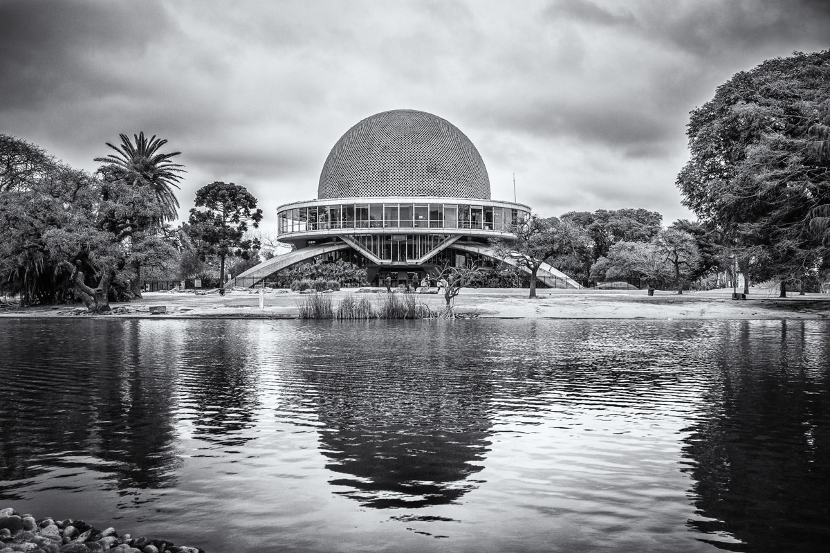 Samsung NX100 sample photo. Planetario buenos aires, argentina photography