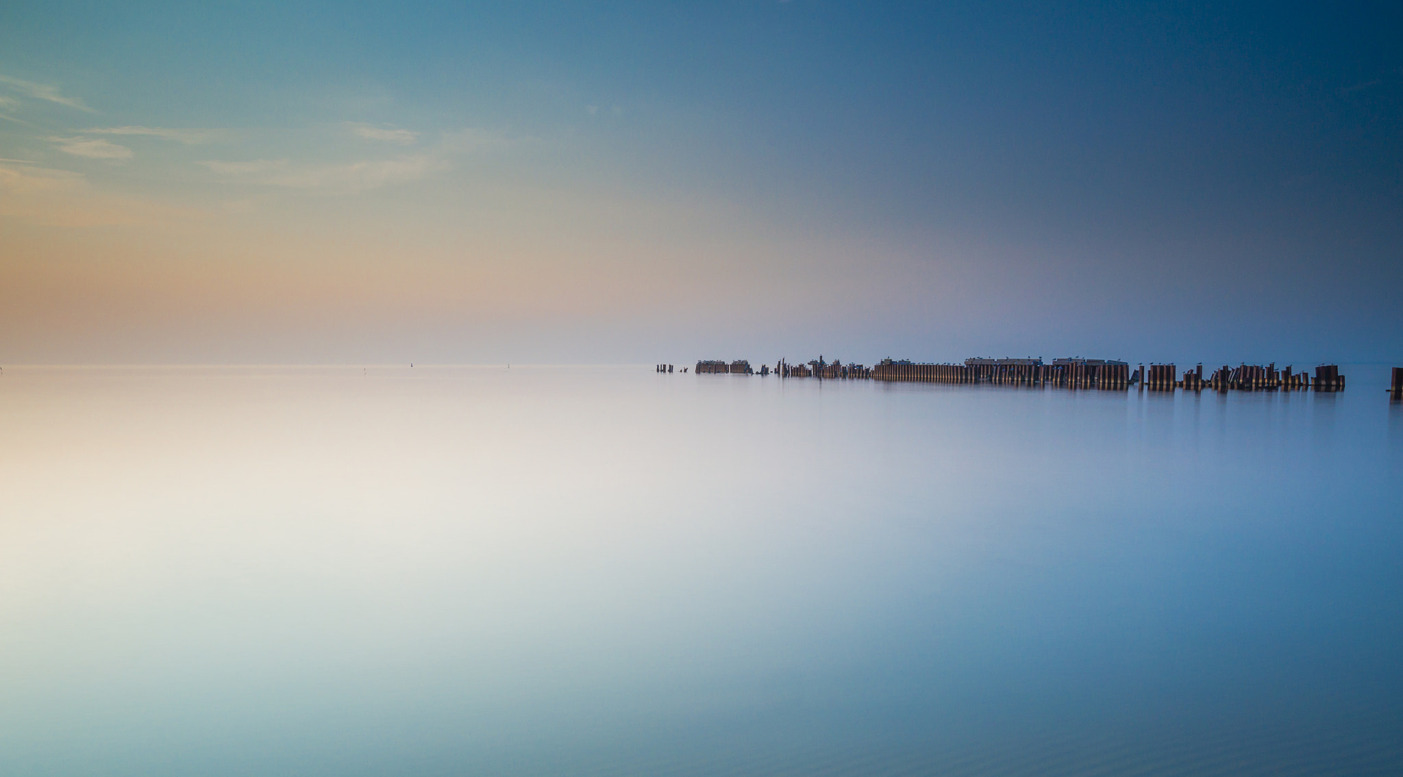 Olympus OM-D E-M5 + Olympus M.Zuiko Digital ED 7-14mm F2.8 PRO sample photo. Tranquility photography