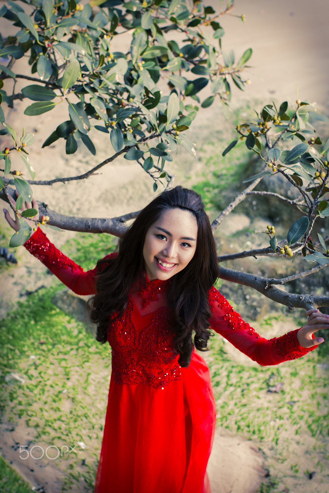 Canon EOS 70D + Canon EF 50mm F1.2L USM sample photo. Smile on sea ! photography