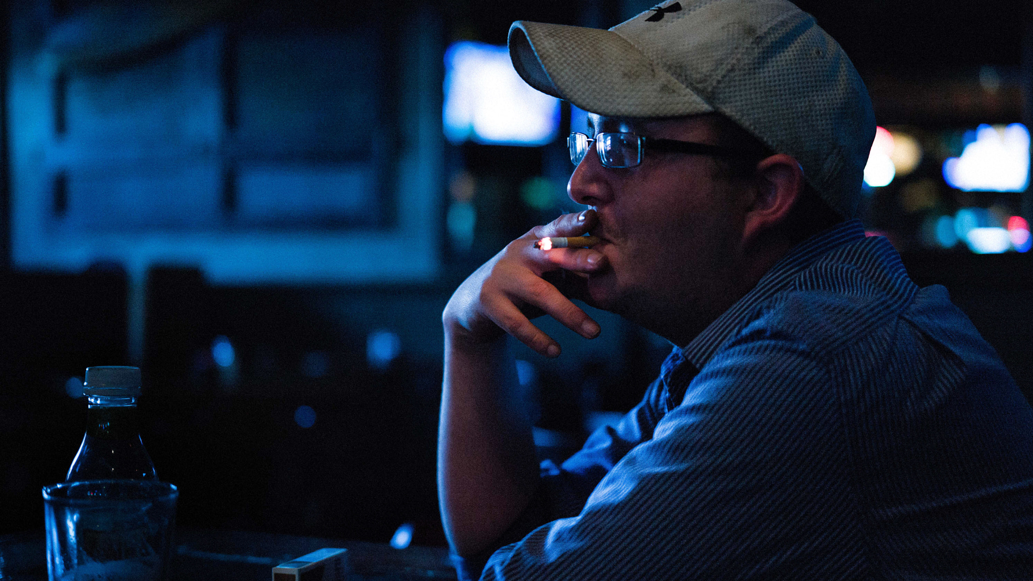 Leica APO-Summicron-M 50mm F2 ASPH sample photo. Davey just before his gig in tulsa. photography