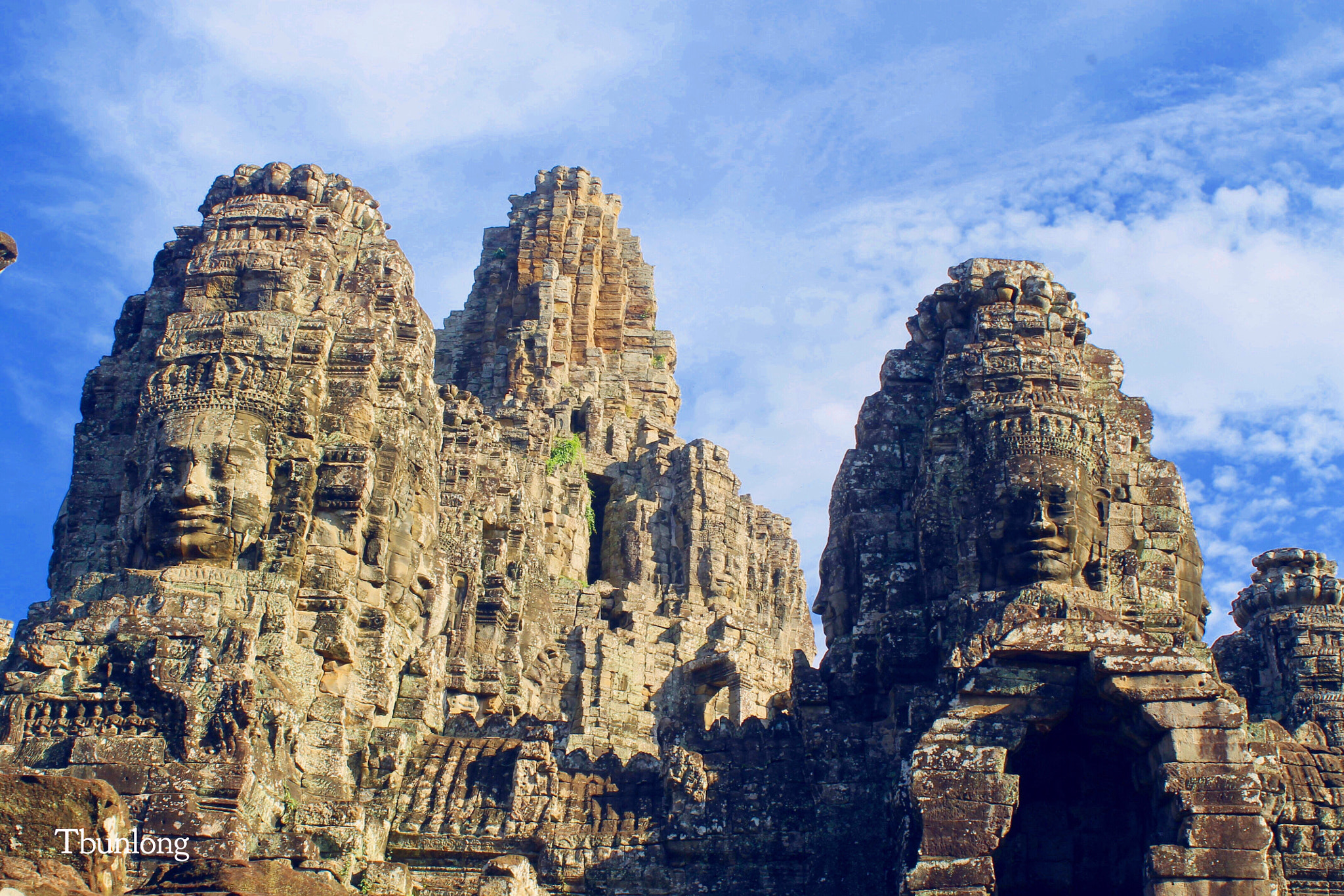 Canon EF-S 18-55mm F3.5-5.6 IS II sample photo. The bayon temple. photography