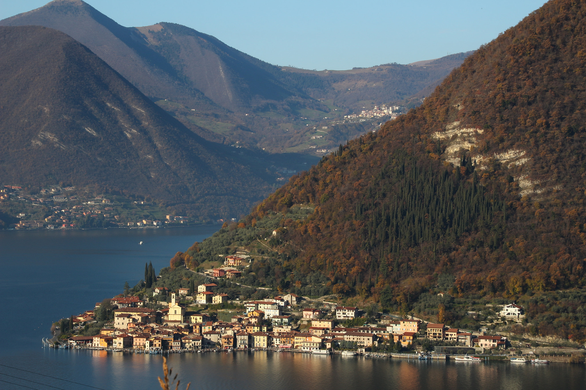 Canon EOS 100D (EOS Rebel SL1 / EOS Kiss X7) sample photo. Lake of iseo photography