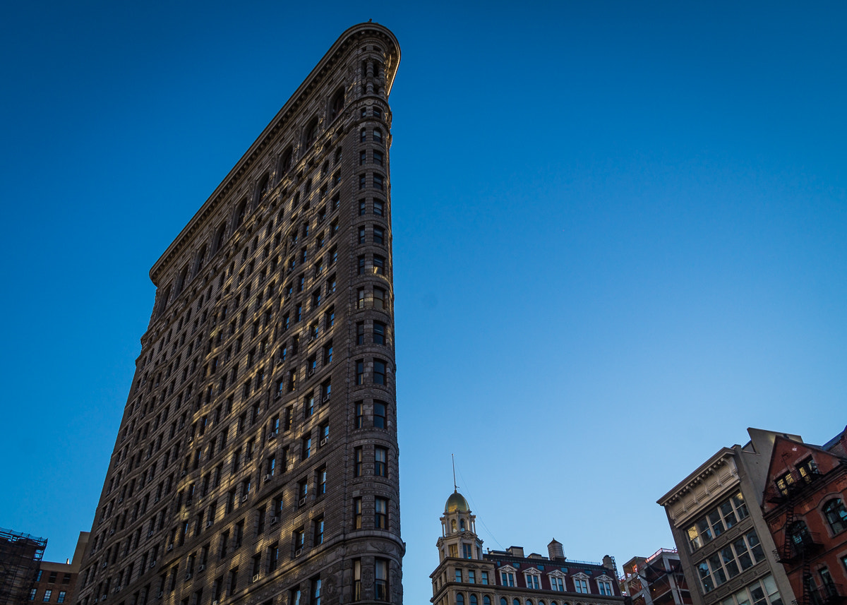 Tamron 18-270mm F3.5-6.3 Di II PZD sample photo. Flat iron photography
