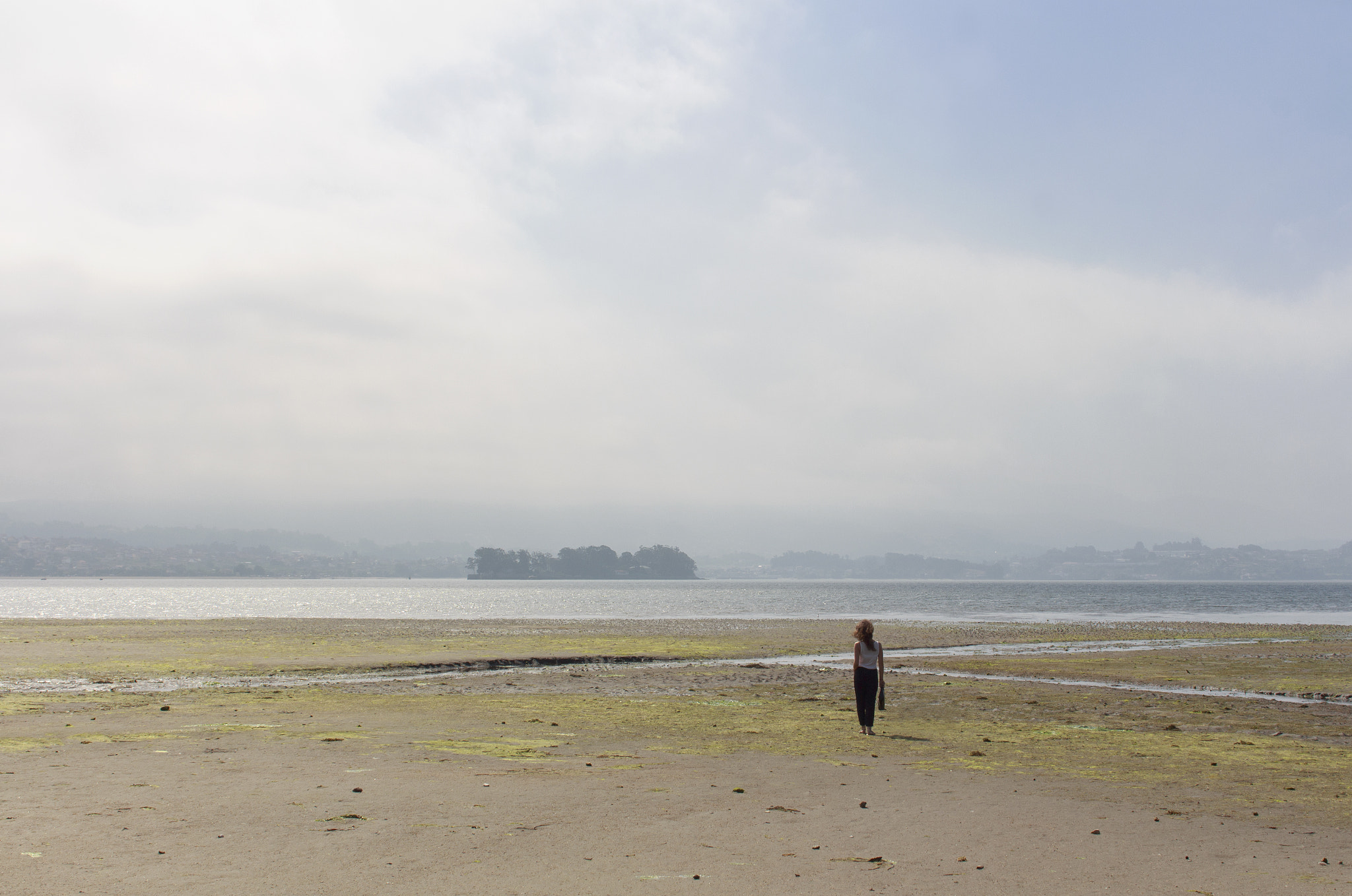Canon EF 28mm F2.8 IS USM sample photo. Little woman photography
