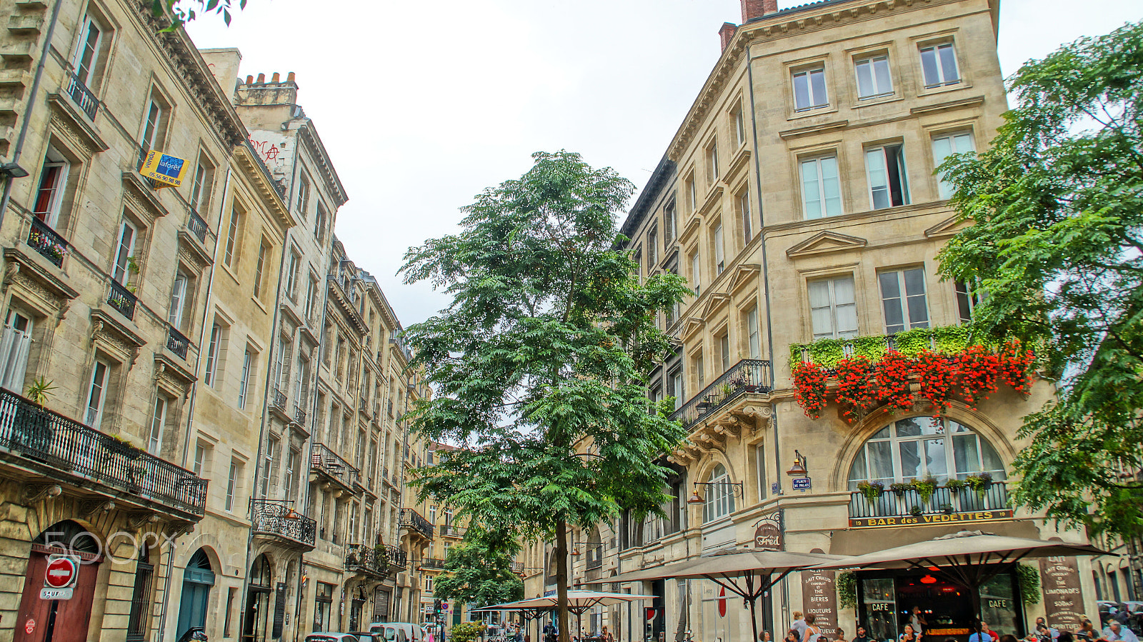 Sony SLT-A57 sample photo. | place du palais | photography
