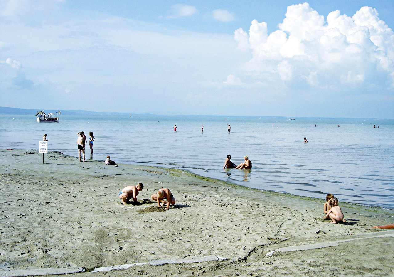 Sony DSC-P93A sample photo. Balaton lake photography