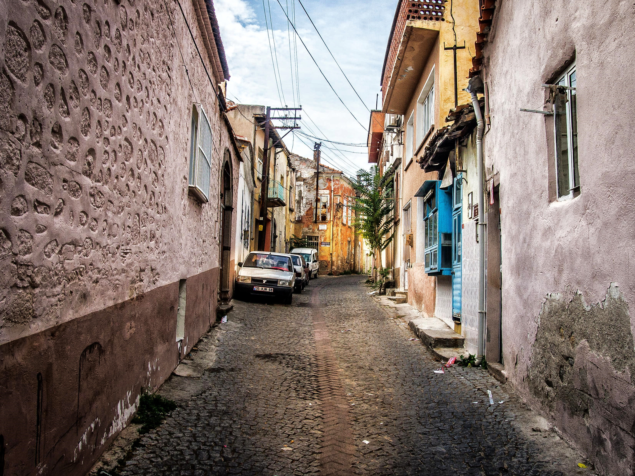 Olympus PEN E-PL3 sample photo. The alley photography