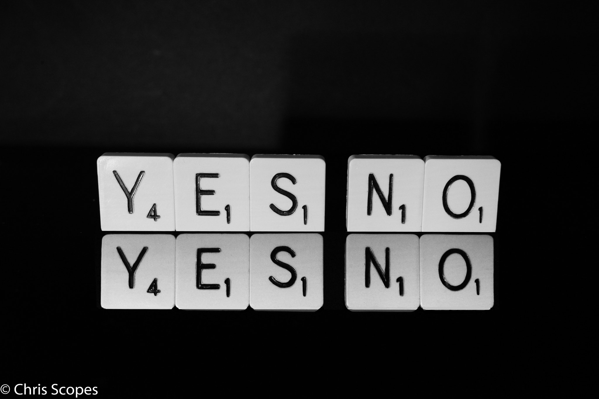 Nikon AF-S DX Micro Nikkor 40mm F2.8 sample photo. Opposites - yes/no - black / white photography