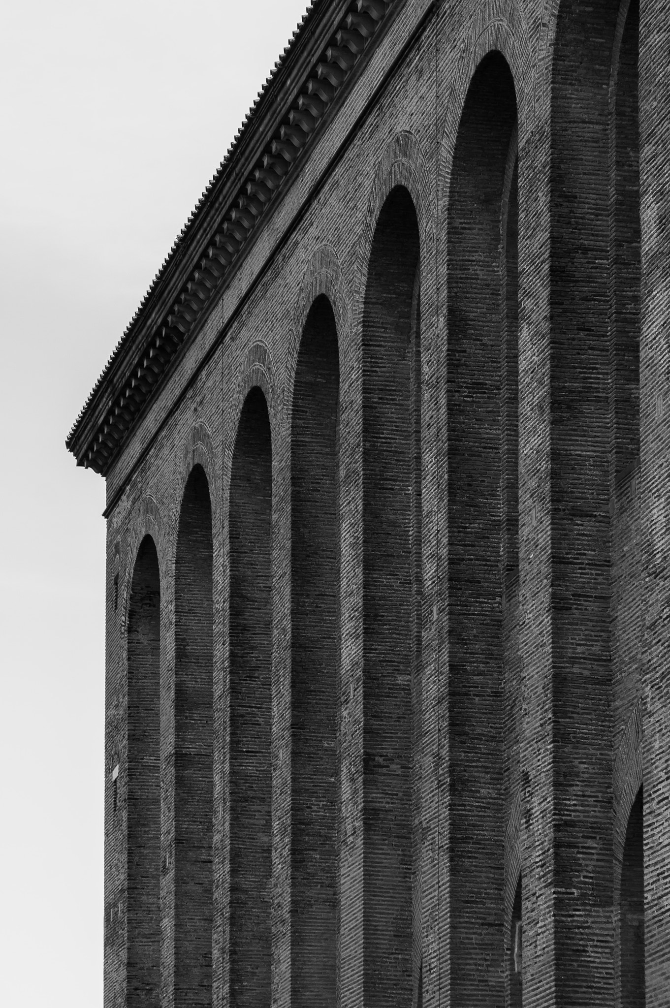 Sony Alpha NEX-6 + Sony E PZ 18-105mm F4 G OSS sample photo. Konstantinbasilika photography