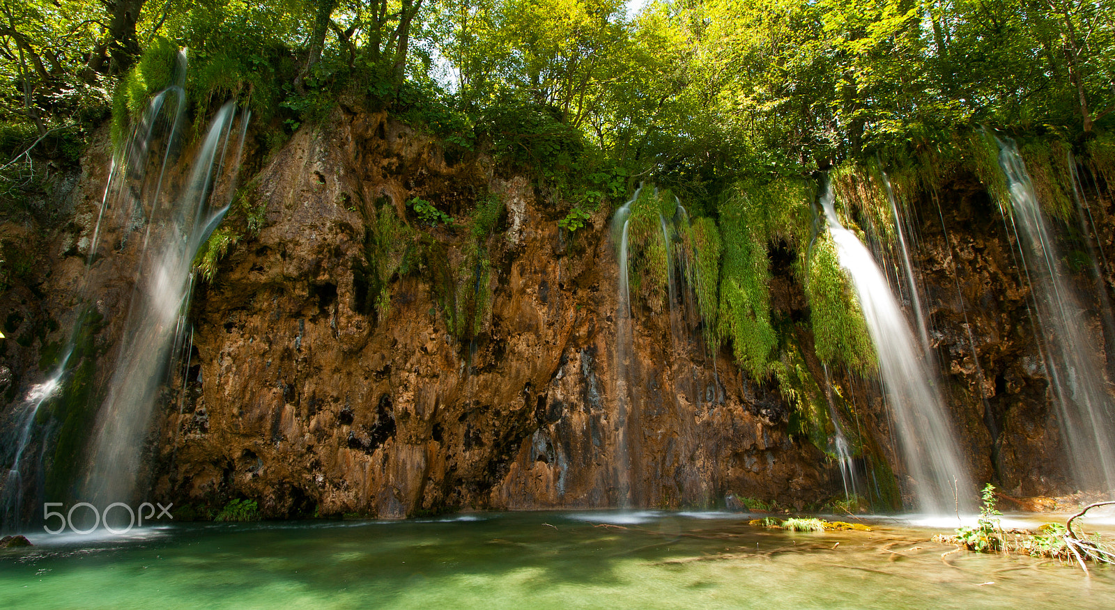 Canon EOS 400D (EOS Digital Rebel XTi / EOS Kiss Digital X) sample photo. Waterfalls at plitvice national park croatia photography