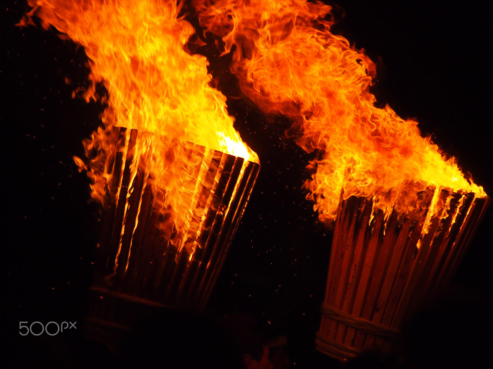 Olympus PEN E-PM1 + Panasonic Lumix G Vario 45-200mm F4-5.6 OIS sample photo. Fire fest photography