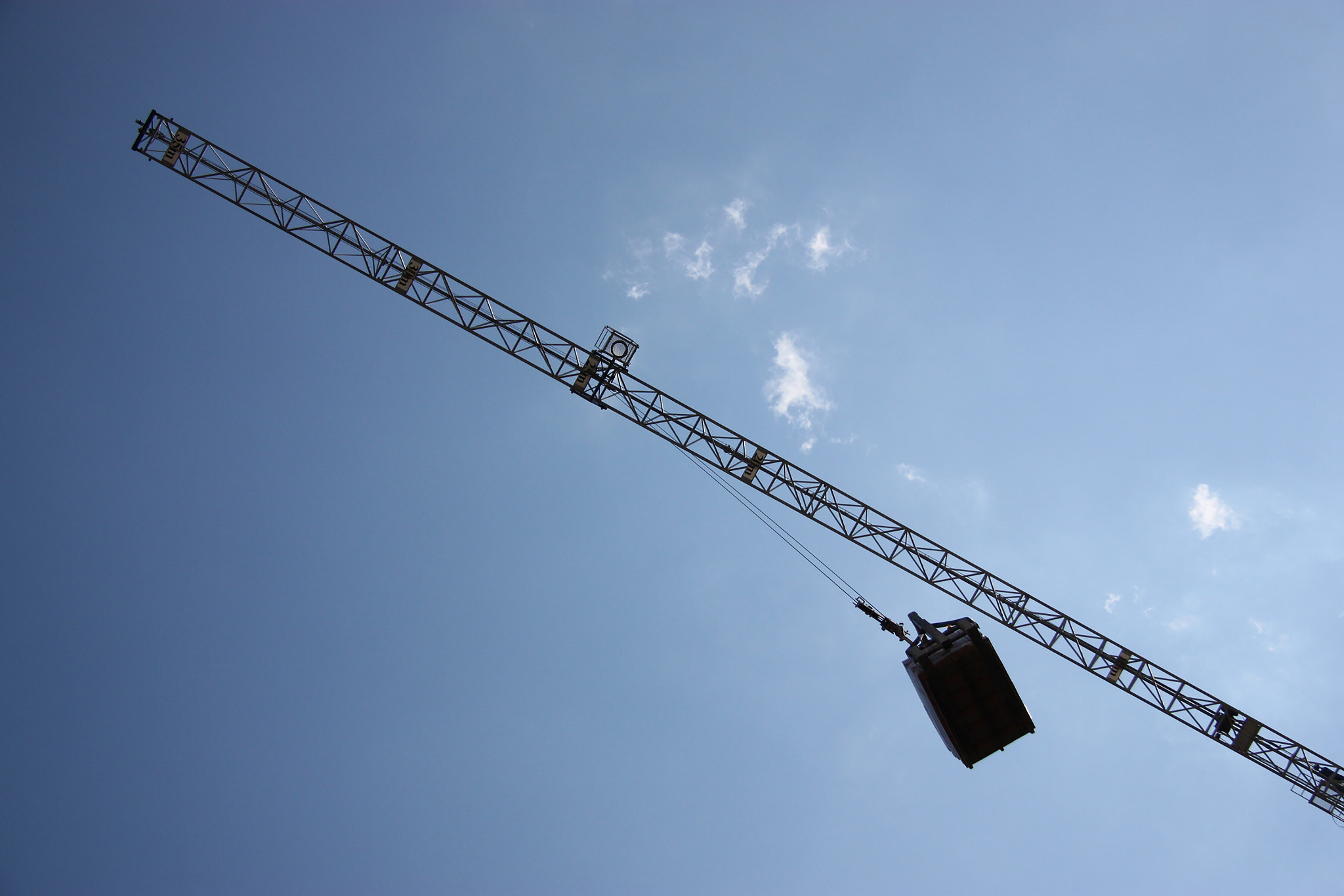 Canon EF-S 17-85mm F4-5.6 IS USM sample photo. Crane photography