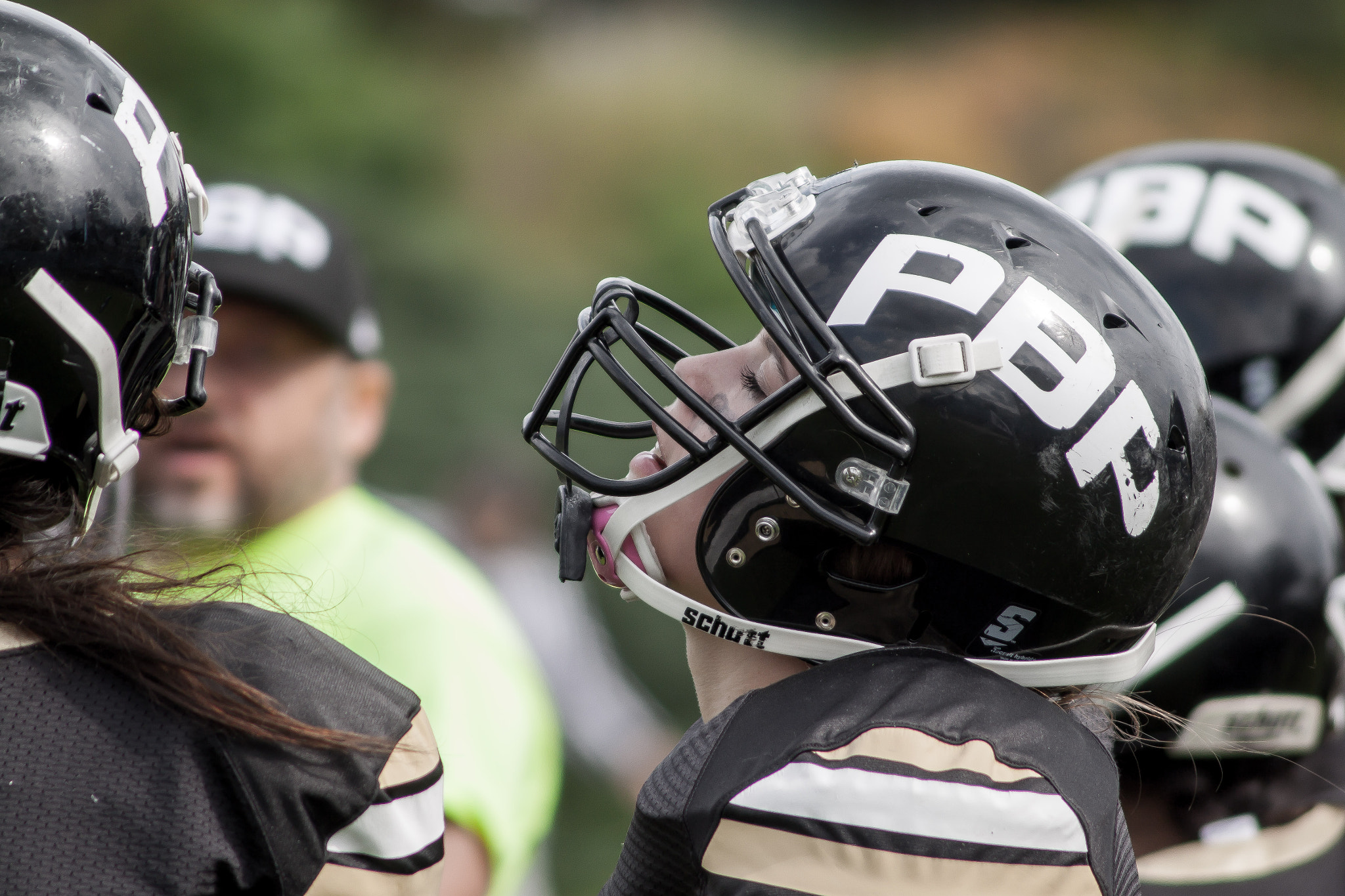 Canon EF 75-300mm F4.0-5.6 IS USM sample photo. I love american football photography