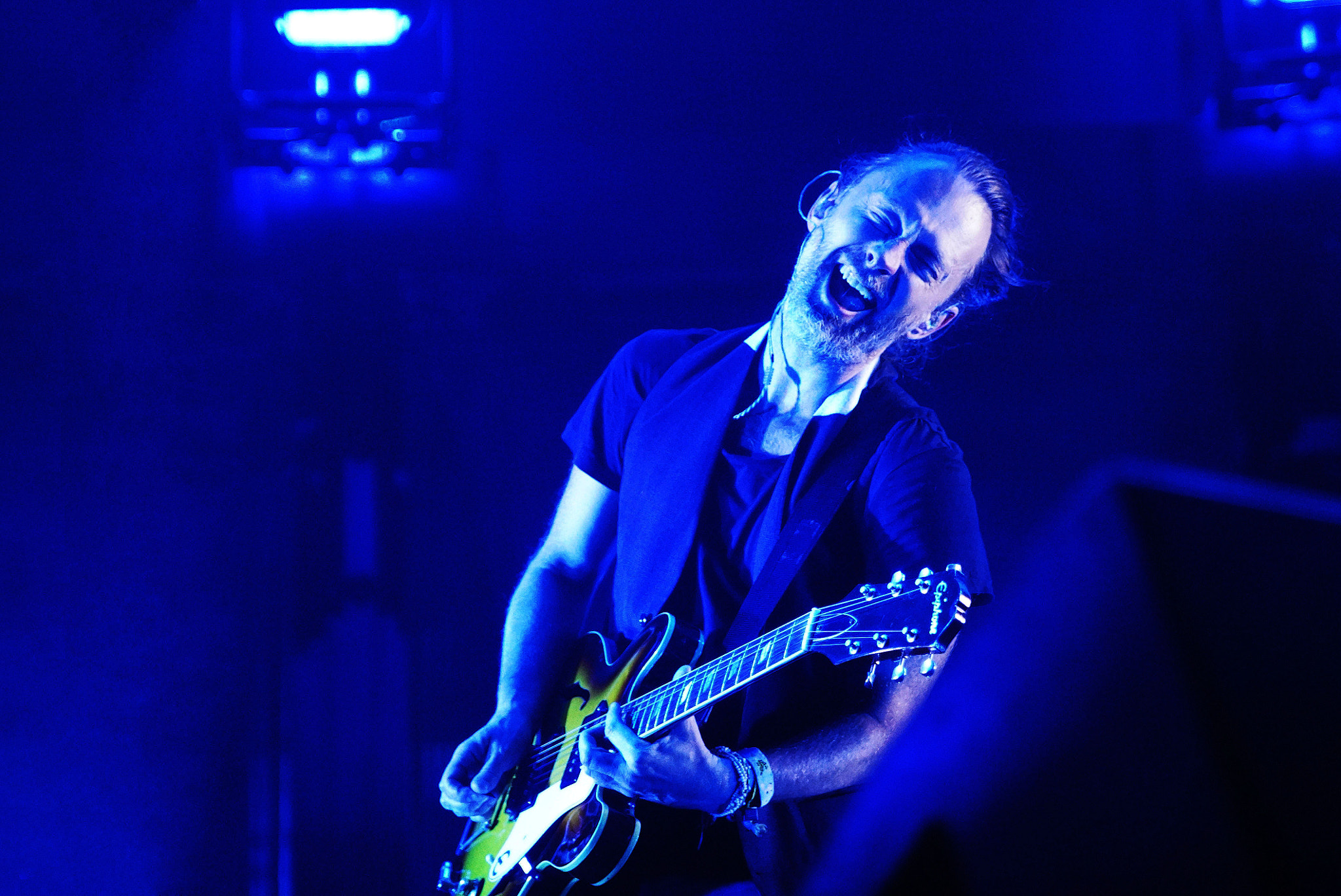 Sony SLT-A77 + 24-70mm F2.8 sample photo. Radiohead photography