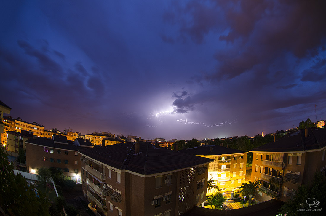 Nikon AF DX Fisheye-Nikkor 10.5mm F2.8G ED sample photo. Summer storm photography