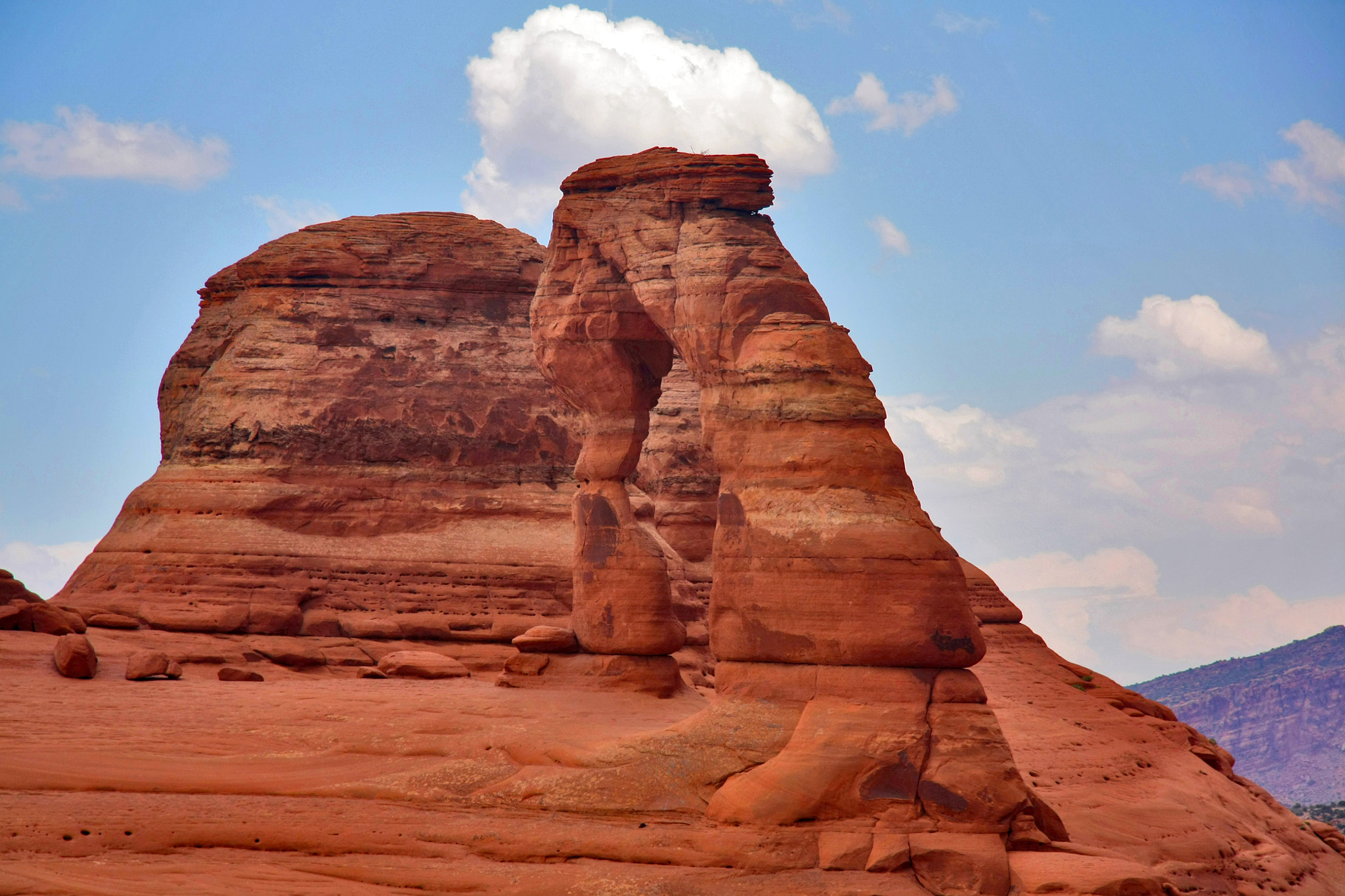 Canon EF-S 17-85mm F4-5.6 IS USM sample photo. Delicate arch photography