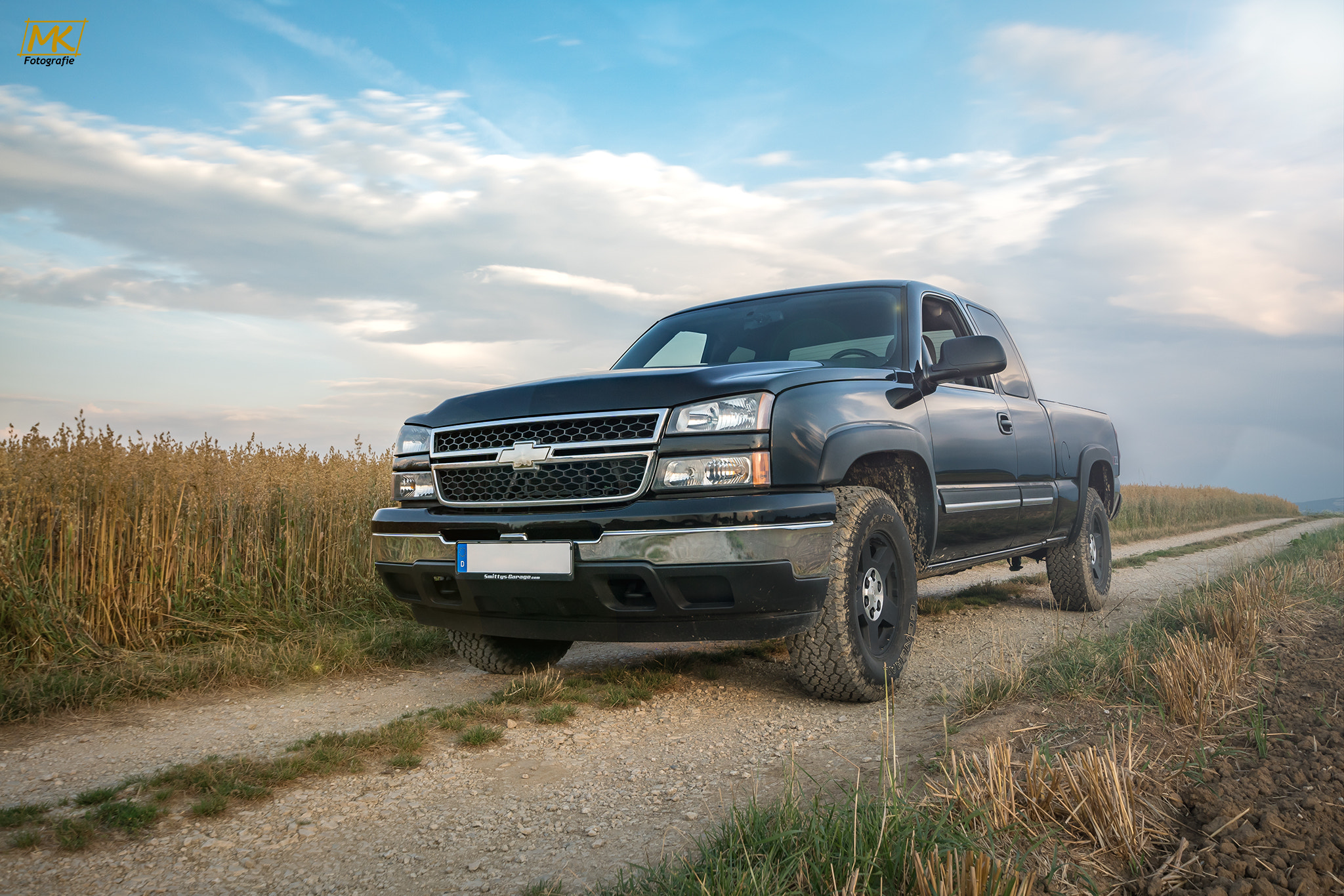 Sony ILCA-77M2 + 10-20mm F3.5 sample photo. Chevrolet silverado 5,3l photography