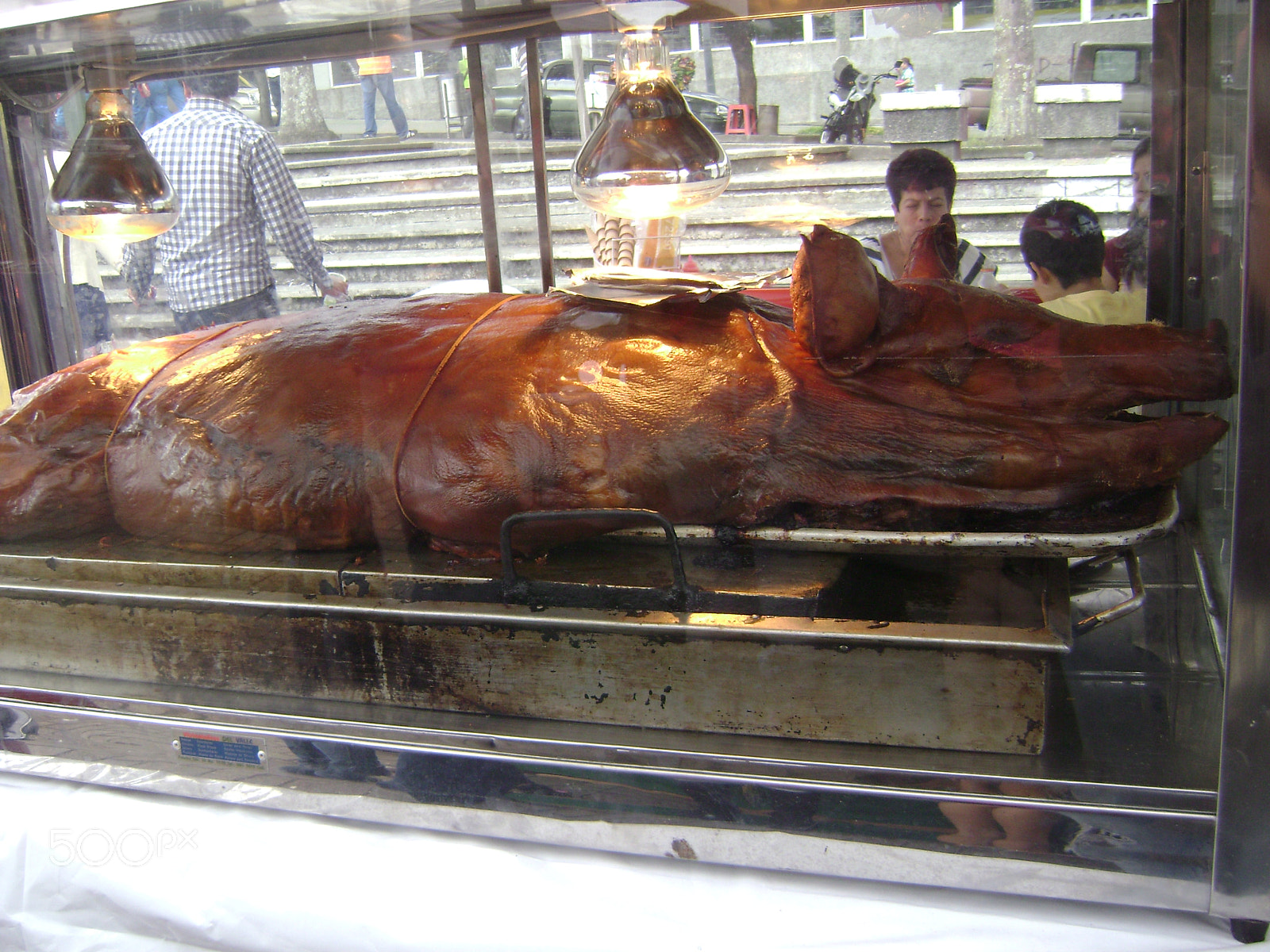 Sony DSC-S700 sample photo. Roasted pig photography