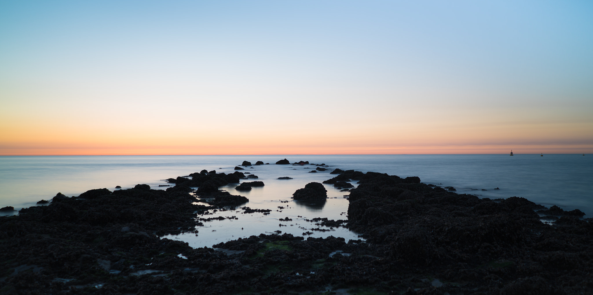 Sony FE 28mm F2 sample photo. Seascape photography