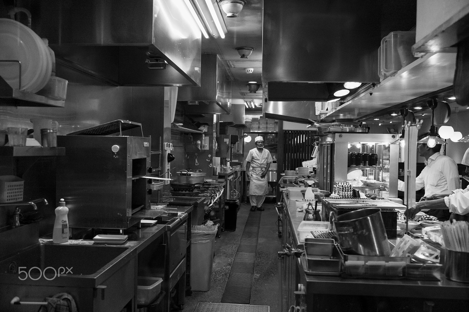 Leica Summilux-M 35mm F1.4 ASPH sample photo. Kitchen kyoto photography