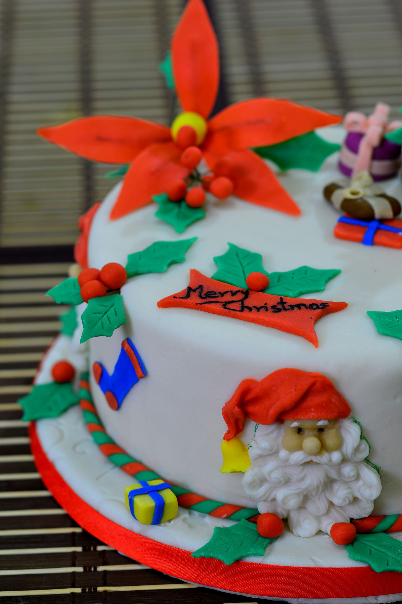 Manual Lens No CPU sample photo. Christmas cake photography