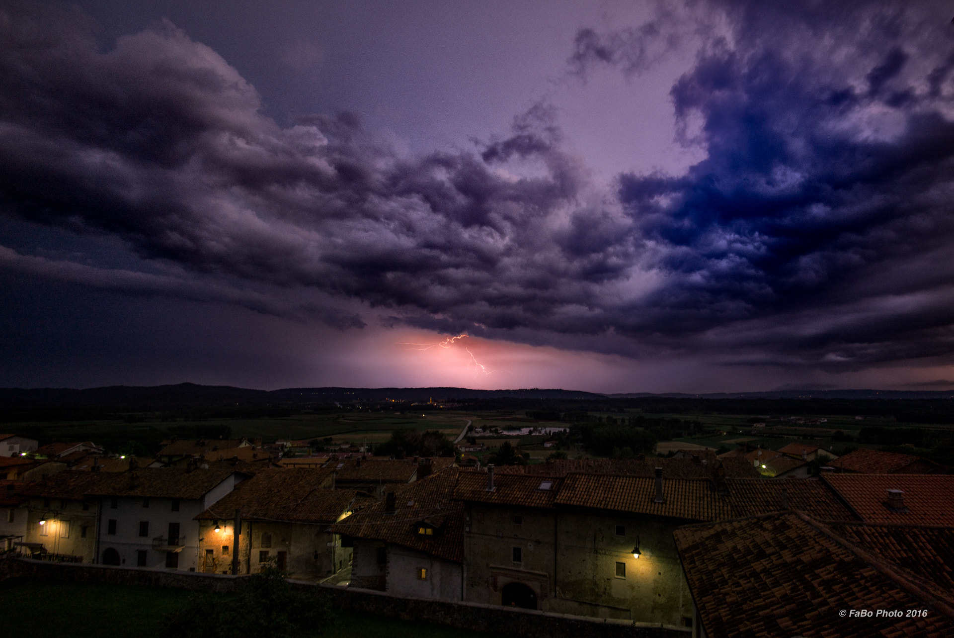 Leica Tri-Elmar-M 16-18-21mm F4 ASPH sample photo. Thunderstorm photography