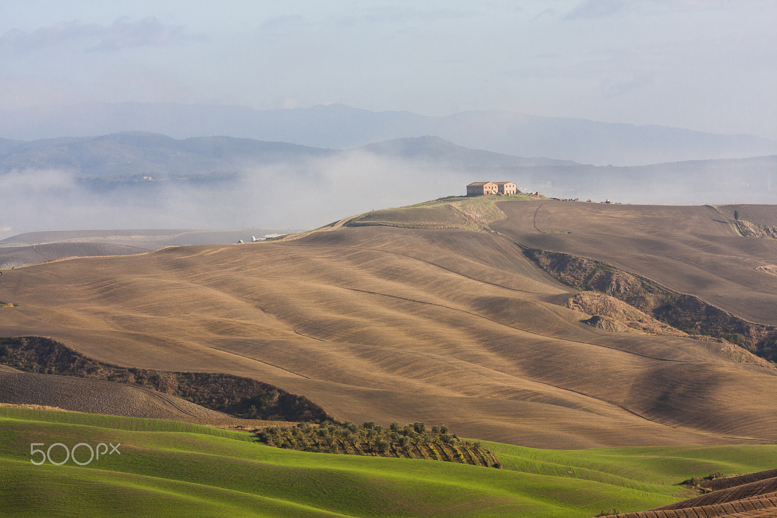 Canon EF 70-300mm F4-5.6 IS USM sample photo. Tuscany photography