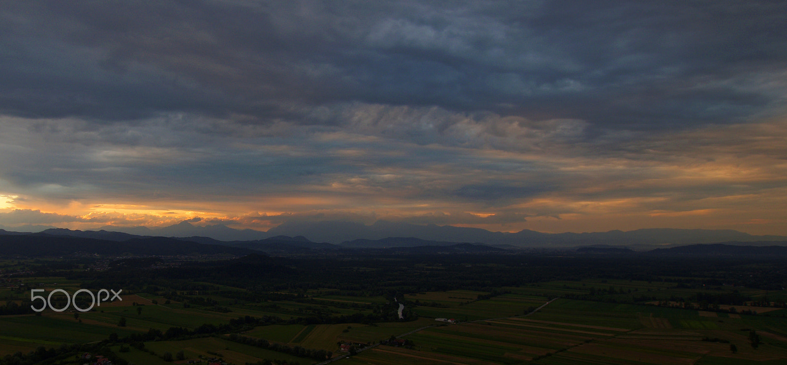 Sigma 10-20mm F3.5 EX DC HSM sample photo. Twilight on barje photography