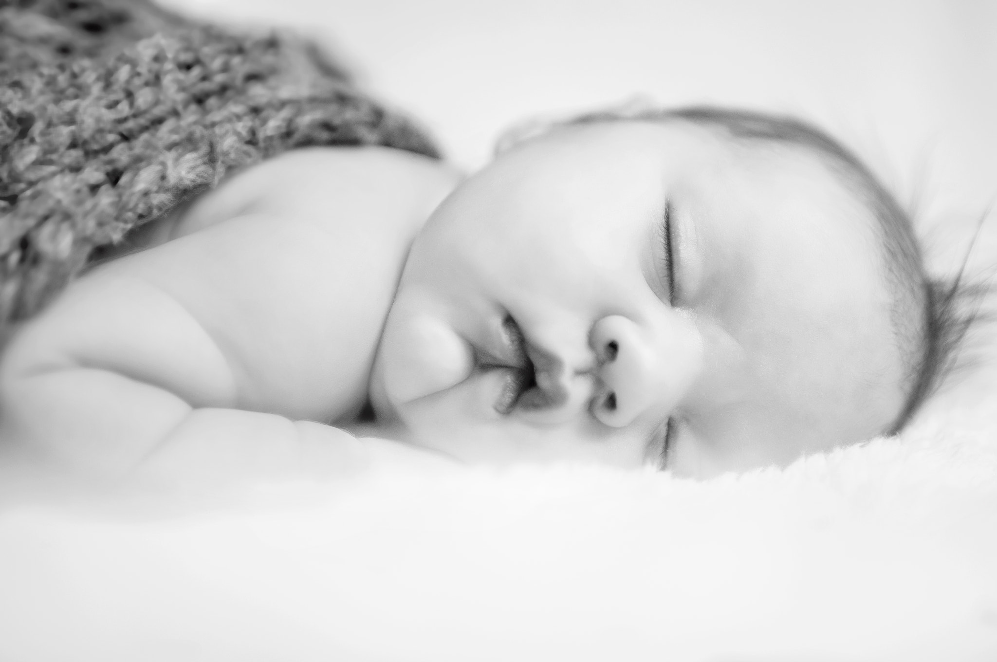 Nikon D5000 sample photo. Kitty baby photography