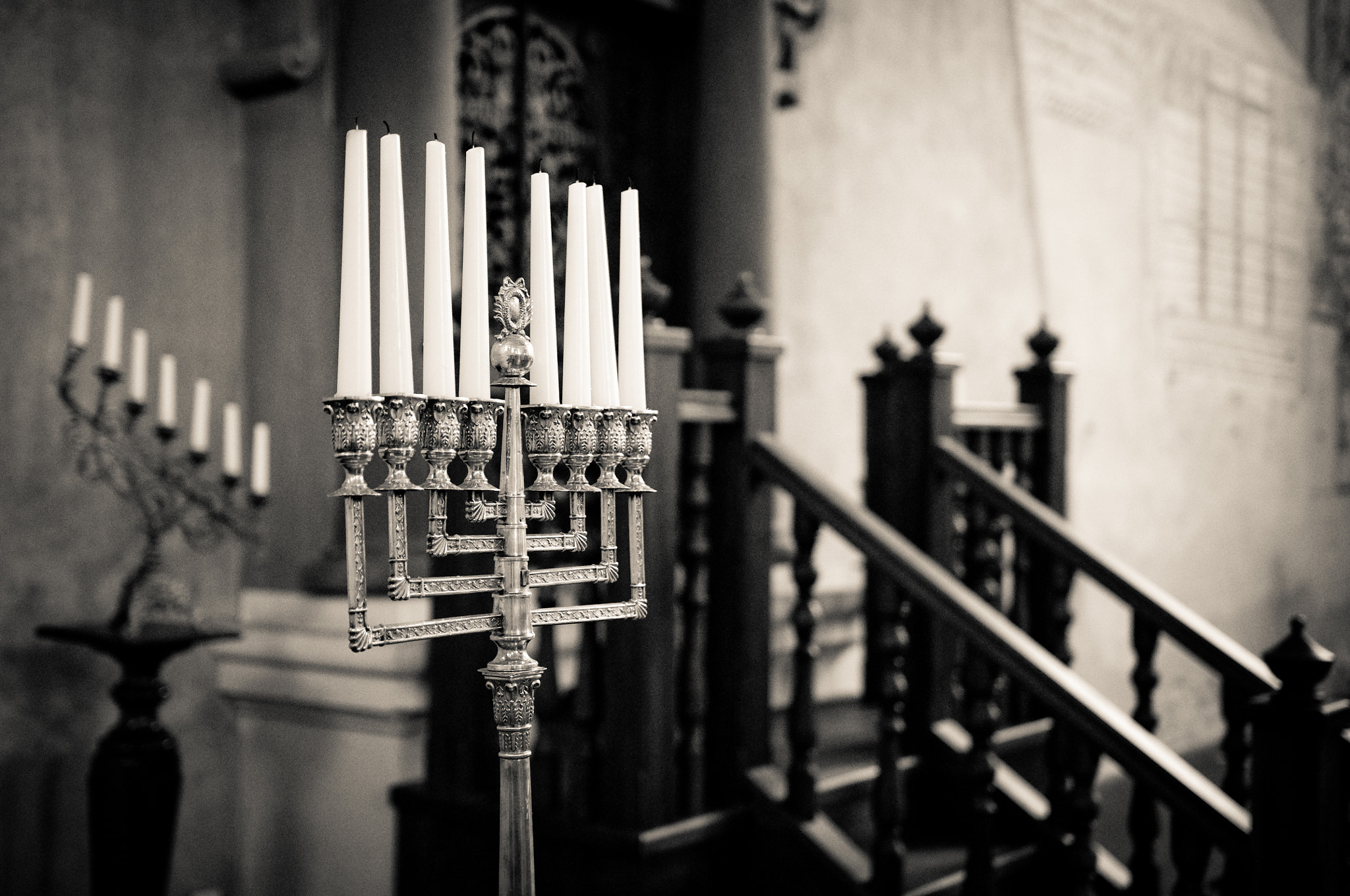 Nikon D90 + Sigma 18-35mm F1.8 DC HSM Art sample photo. Tykocin synagogue photography