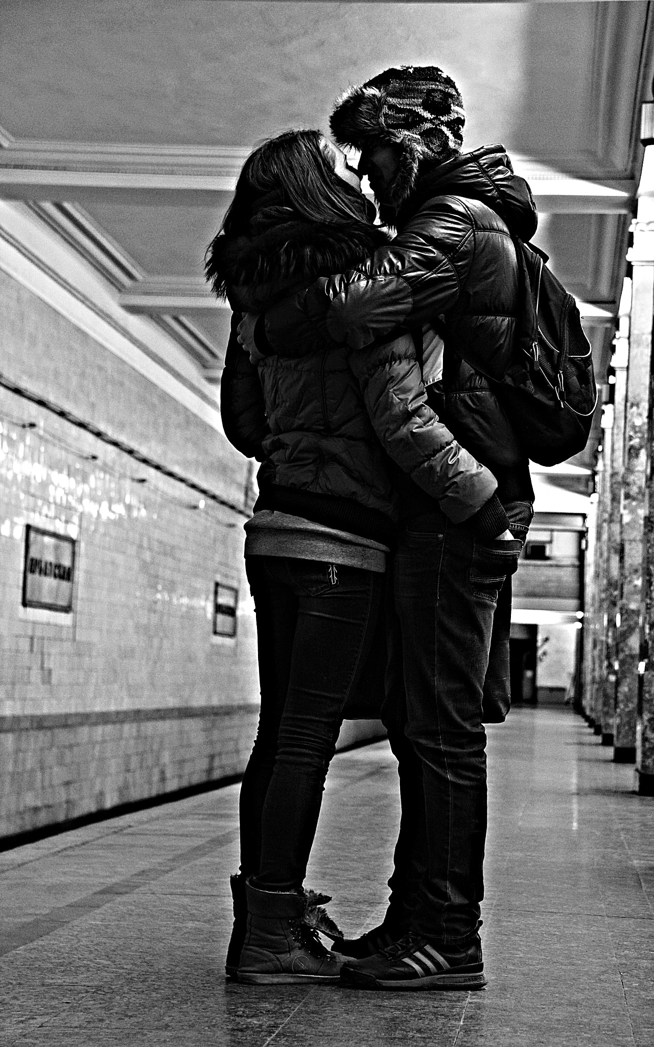 Canon EF 22-55mm f/4-5.6 USM sample photo. Underground life photography