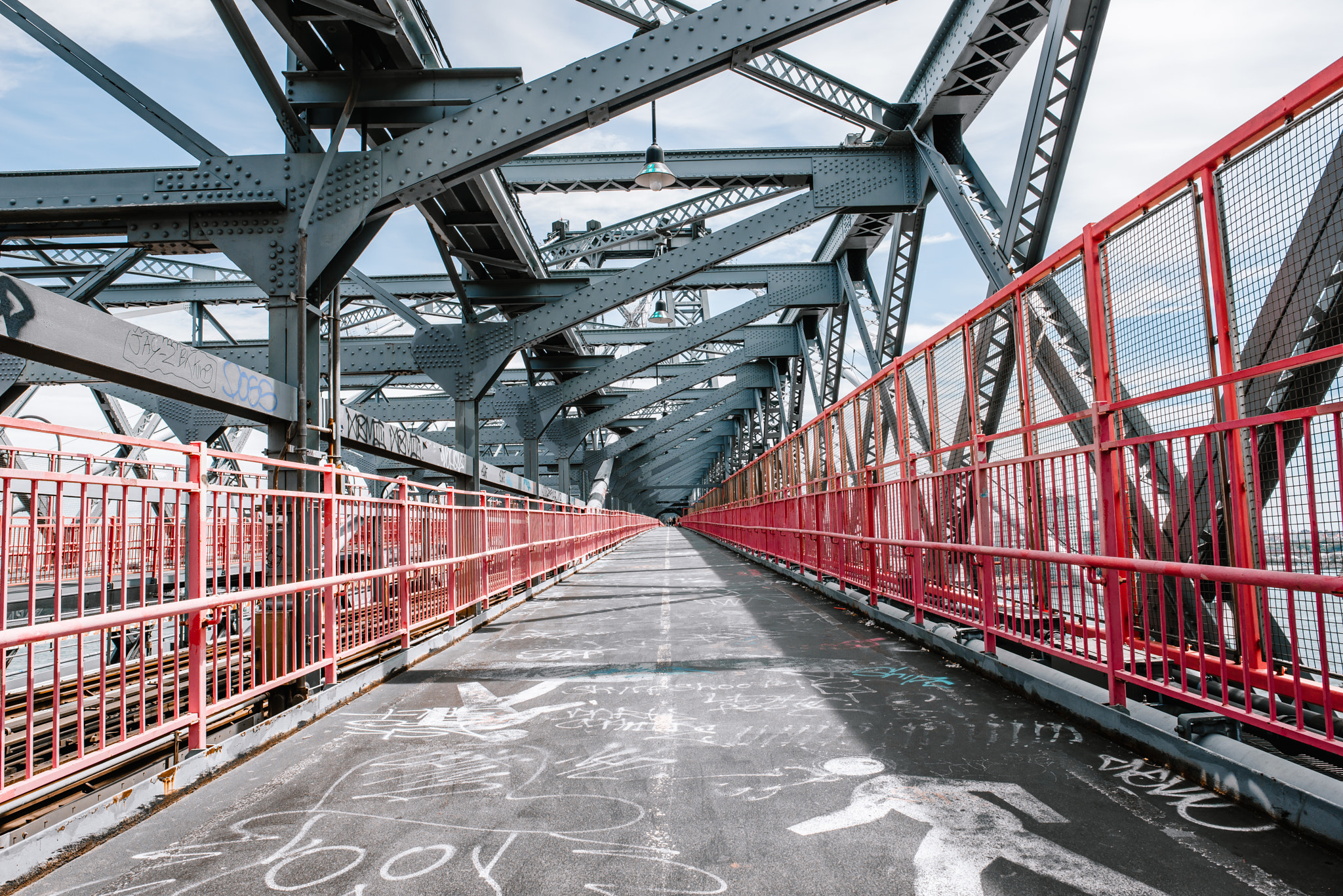 Nikon D800 + Nikon AF-S Nikkor 24mm F1.8G ED sample photo. Williamsburg bridge. photography
