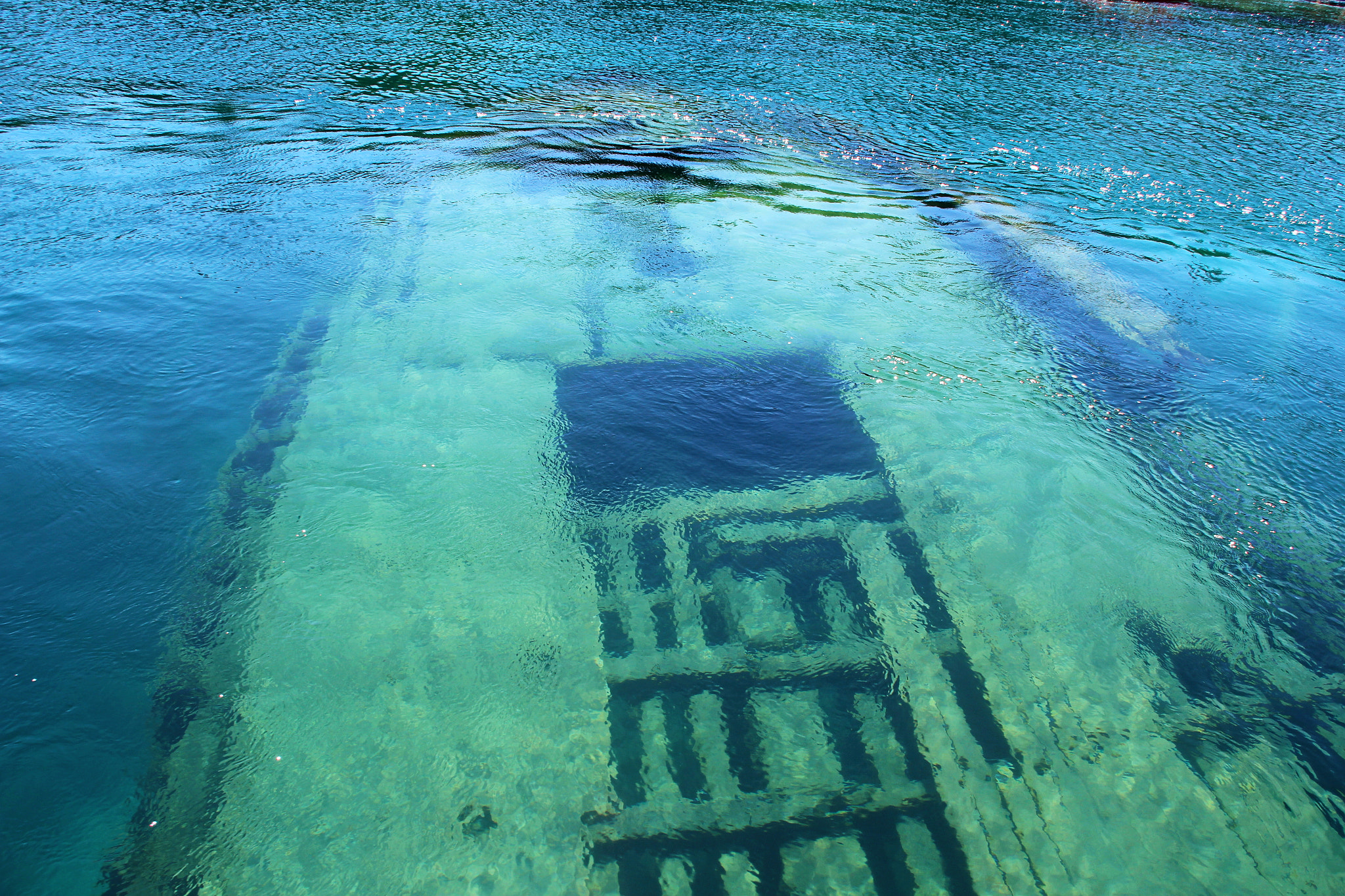 Canon EOS 650D (EOS Rebel T4i / EOS Kiss X6i) sample photo. Shipwreck photography
