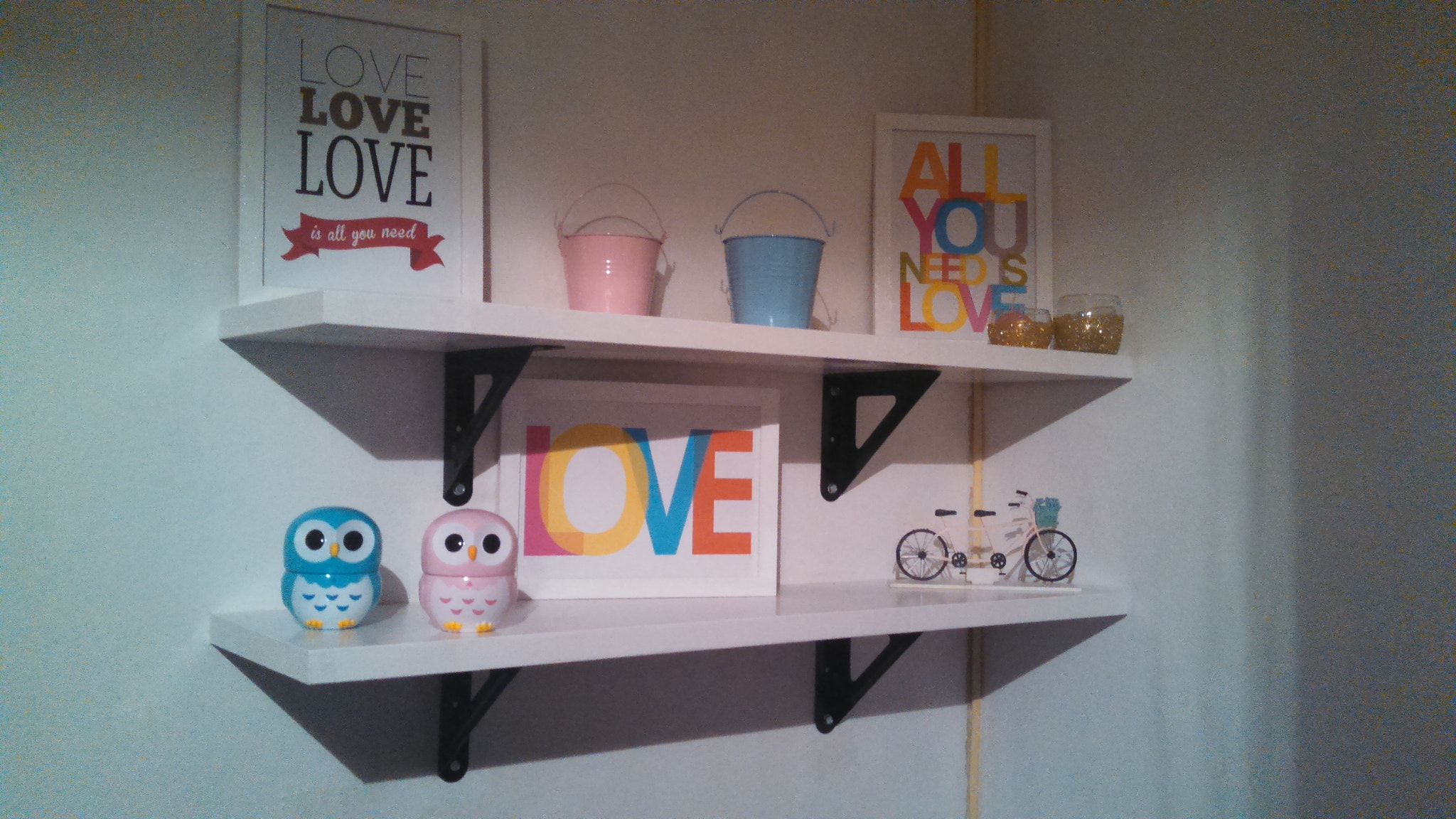 Motorola DROID RAZR HD sample photo. Corner of love photography