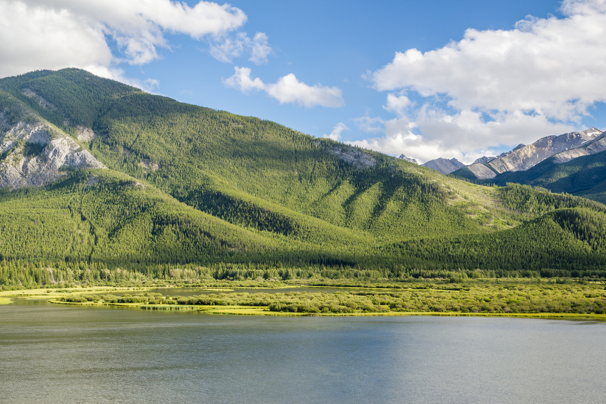 Sigma 18-50mm f/2.8 Macro sample photo. Banff national park photography