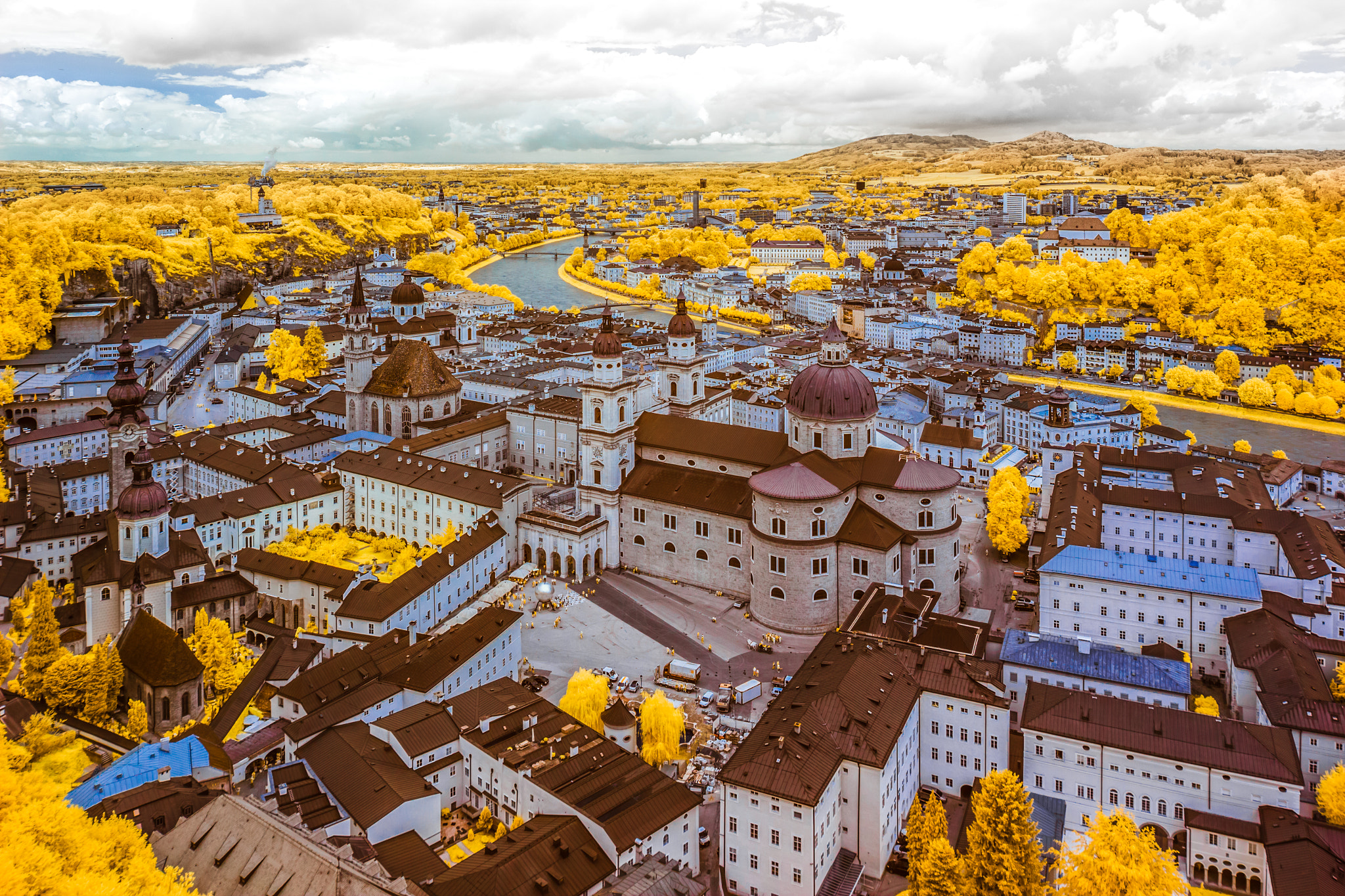 Canon TS-E 17mm F4L Tilt-Shift sample photo. Salzburg, a city of chocolate photography