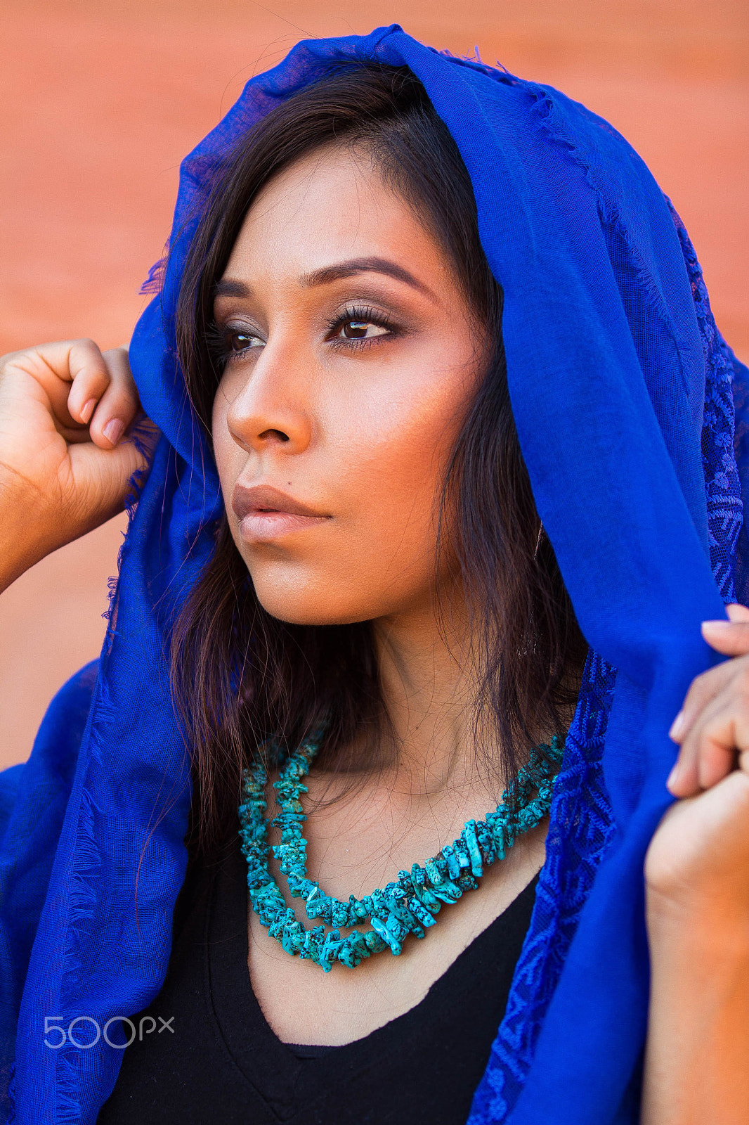 Canon EF 70-200mm F2.8L IS II USM sample photo. Blue scarf photography