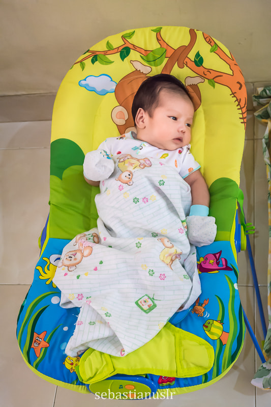 Samsung NX 20-50mm F3.5-5.6 ED sample photo. Baby 6 photography