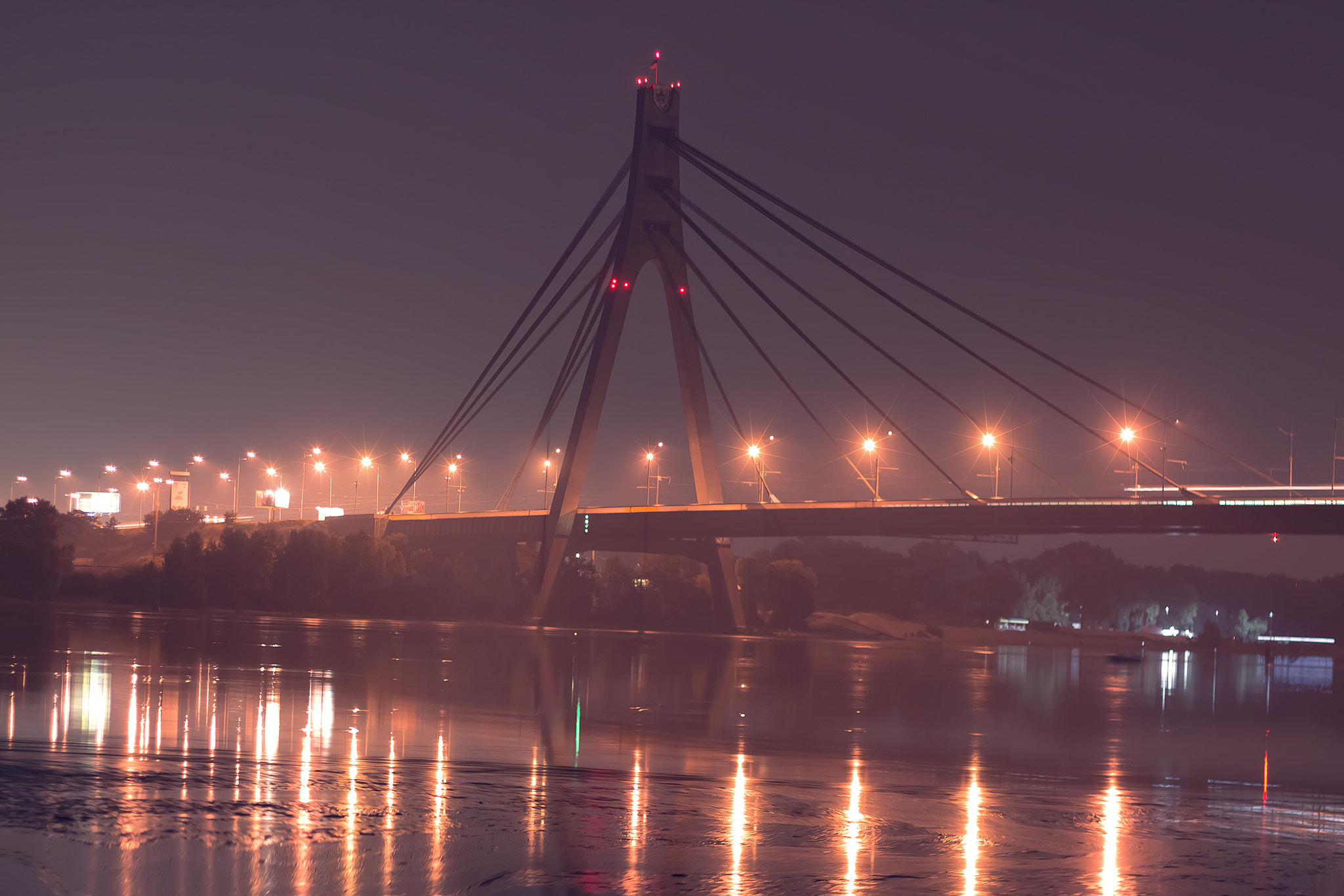 Canon EOS 650D (EOS Rebel T4i / EOS Kiss X6i) + Canon EF 50mm F1.8 II sample photo. Burning bridges photography