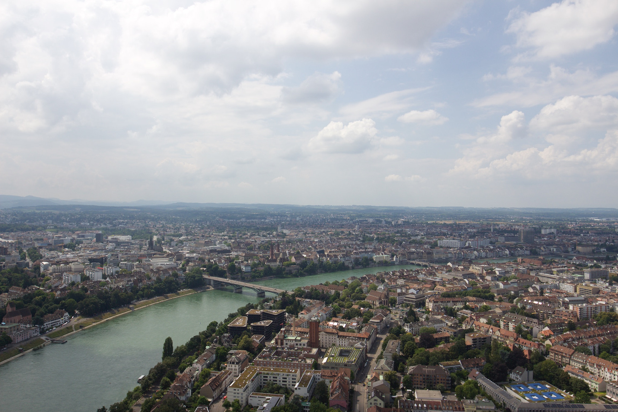 Canon EOS 700D (EOS Rebel T5i / EOS Kiss X7i) + Canon EF 16-35mm F4L IS USM sample photo. Bau 1 - roche | basel photography