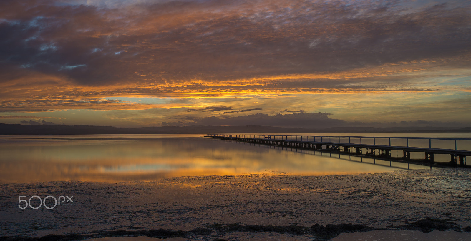 Nikon AF-S Nikkor 17-35mm F2.8D ED-IF sample photo. Long jetty sunset. photography